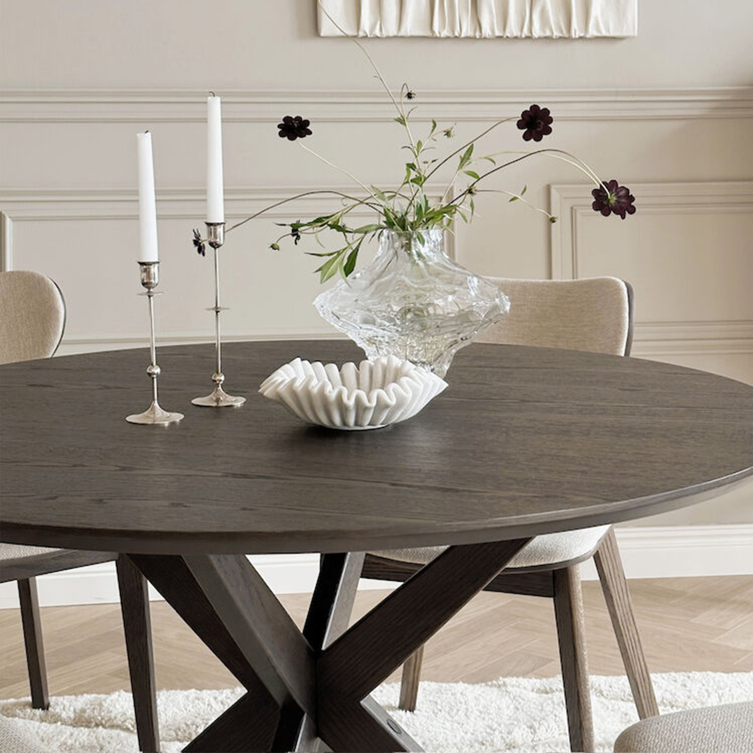 Rowico Home Calverton Esstisch Braun Ø120