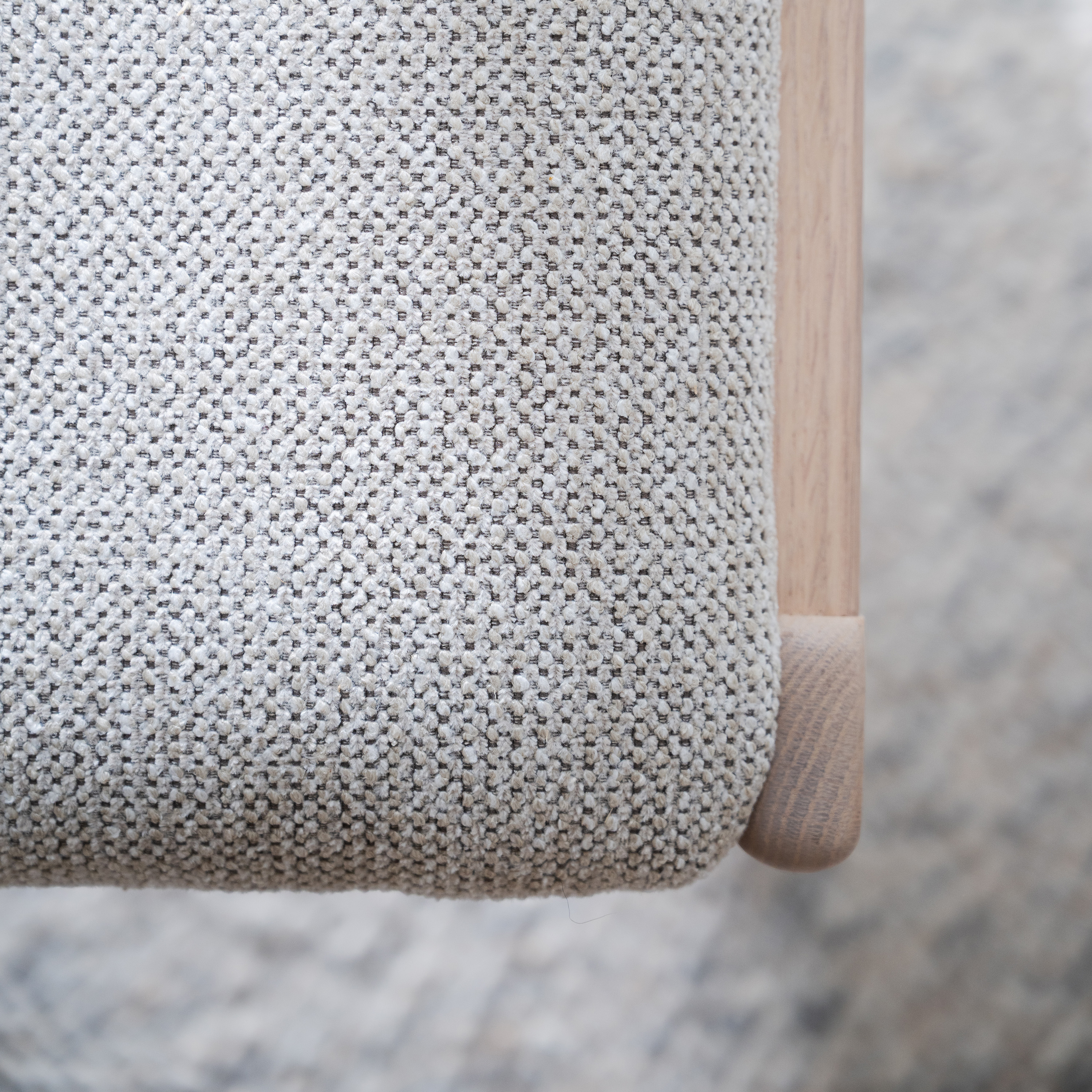 Rowico Home Kerwin Matstol Vitpigmenterad Ek/Ljusbeige