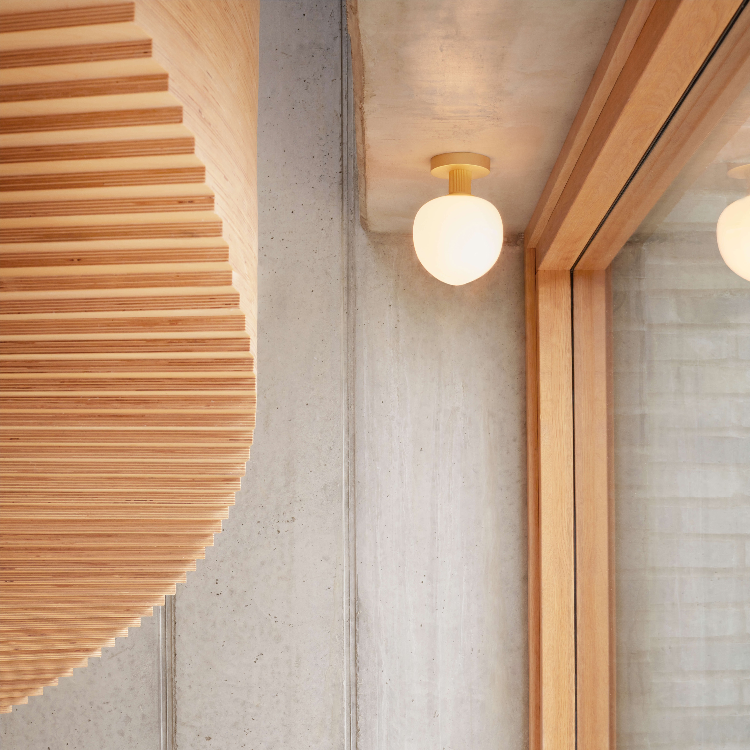 LYFA Memoir Deckenleuchte Messing 12cm