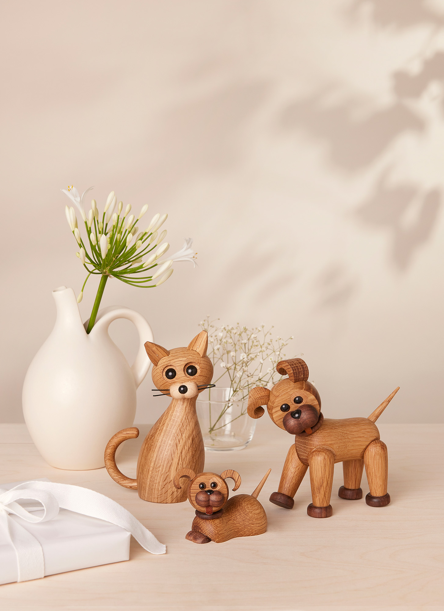 Spring Copenhagen Happy Dog Dekorasjon Eik 13.5cm