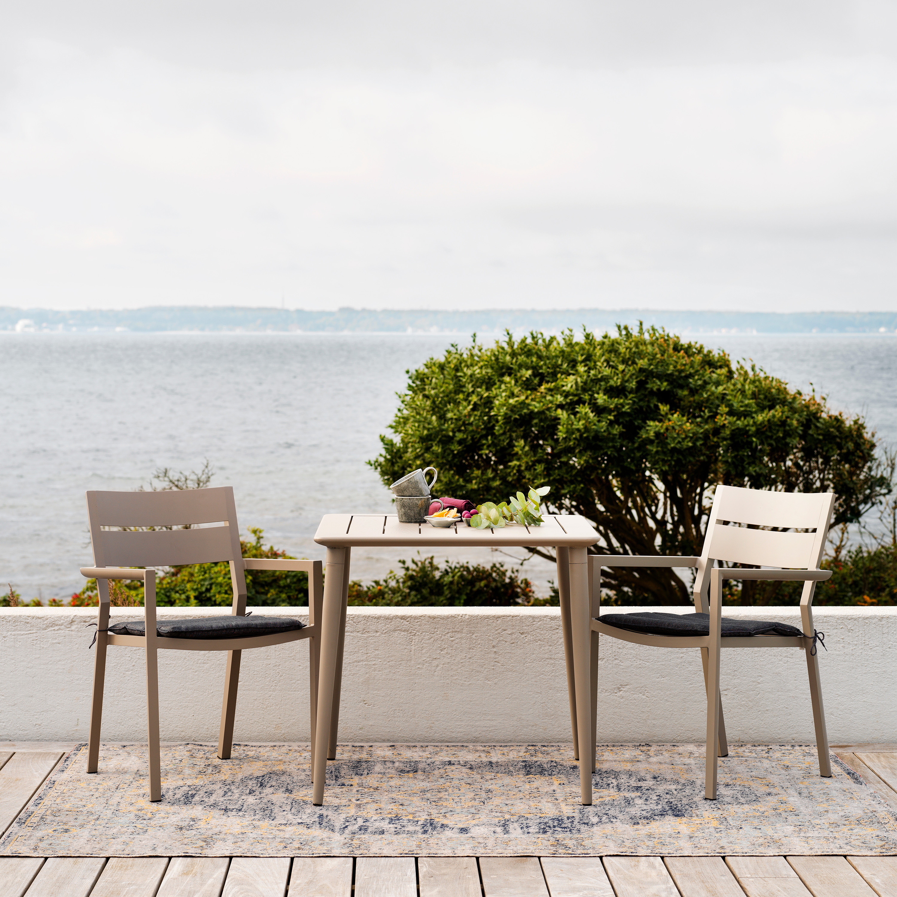 Brafab Nimes Matbord Khaki 78x78cm