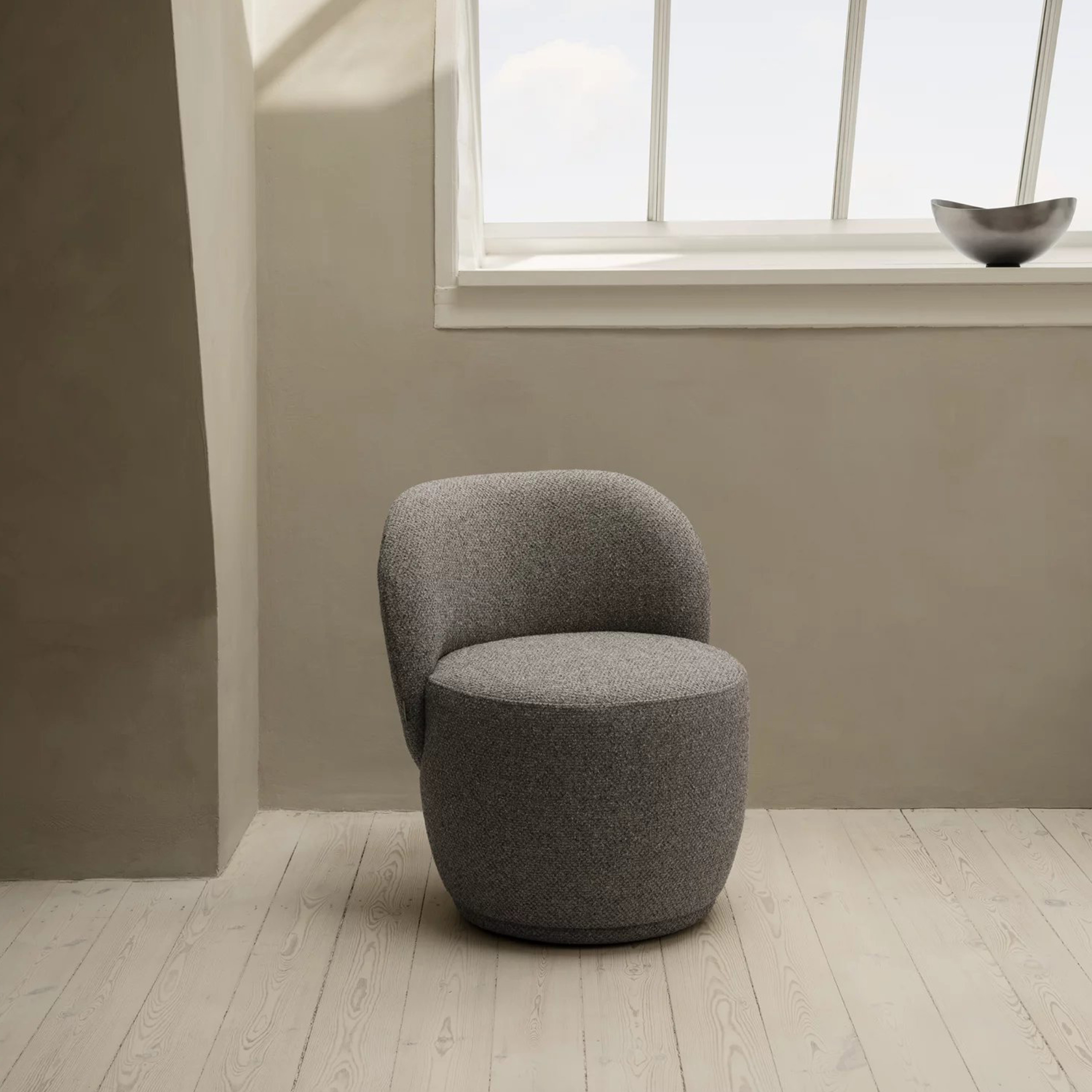 Blomus Kuon Snurr Loungestol Socia Taupe