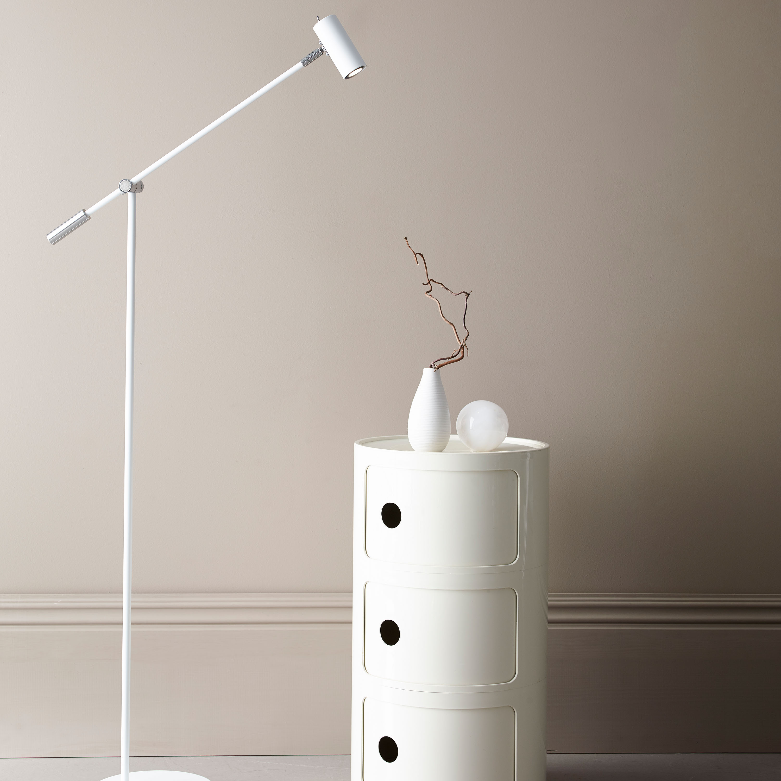 Cato LED Stehlampe Weiß