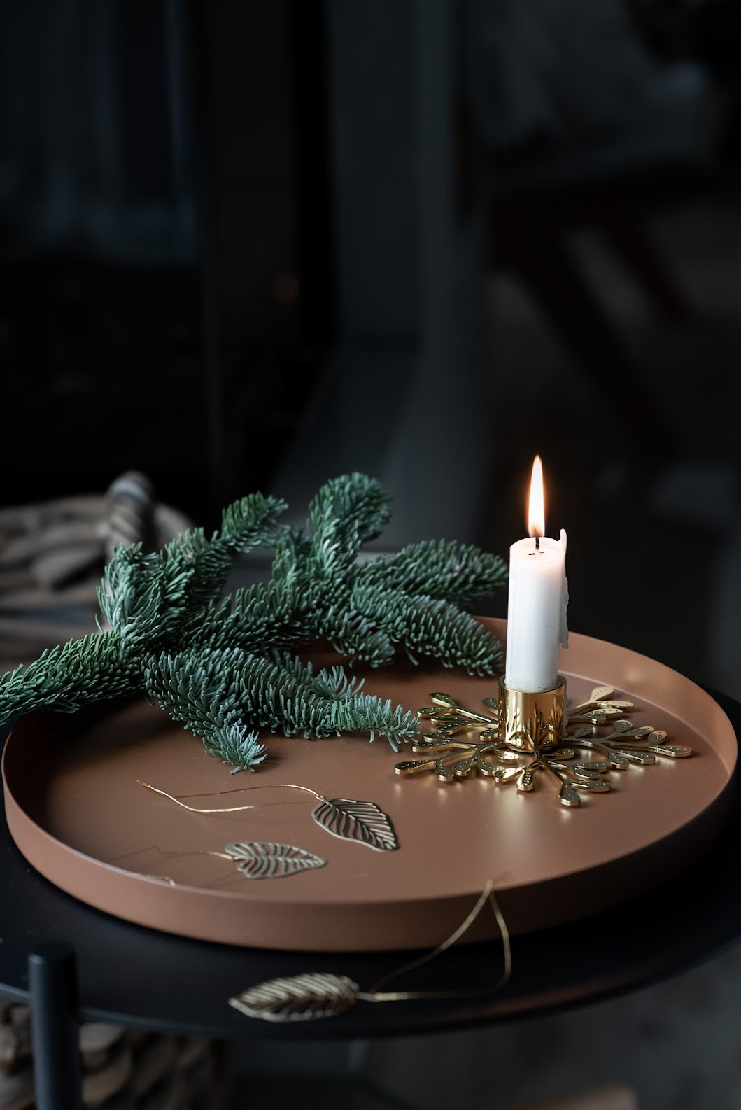 Mistletoe Candle Holder Brass