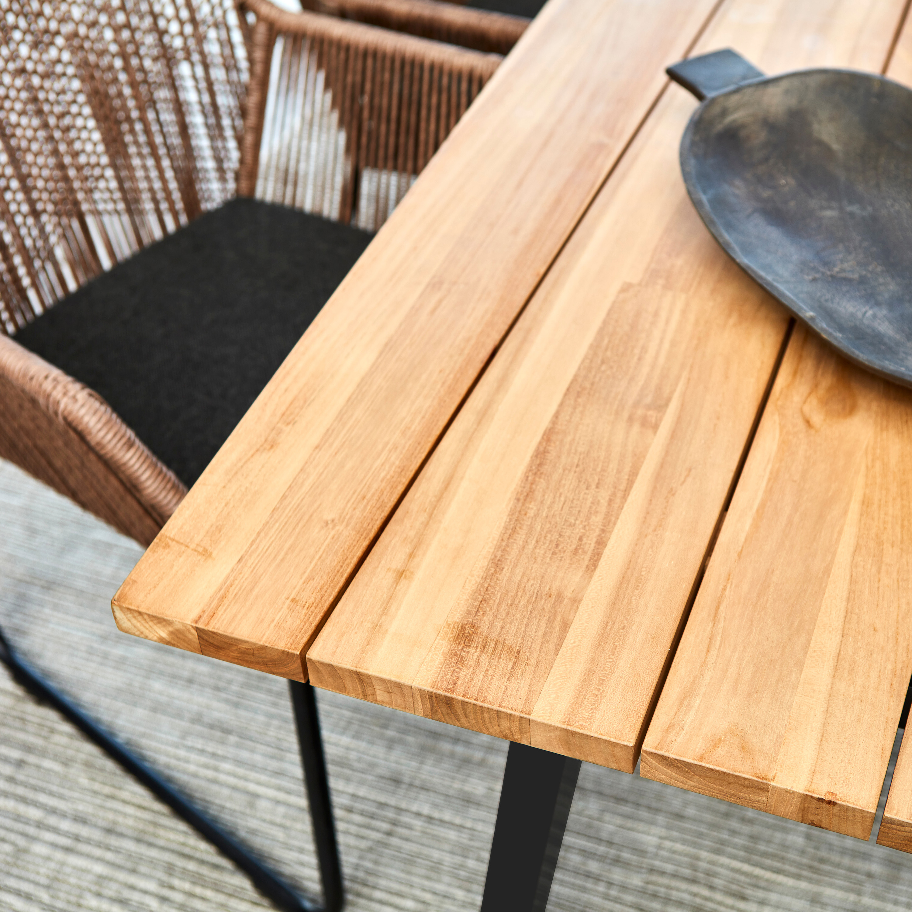 Brafab Laurion Matbord Svart/teak 230cm