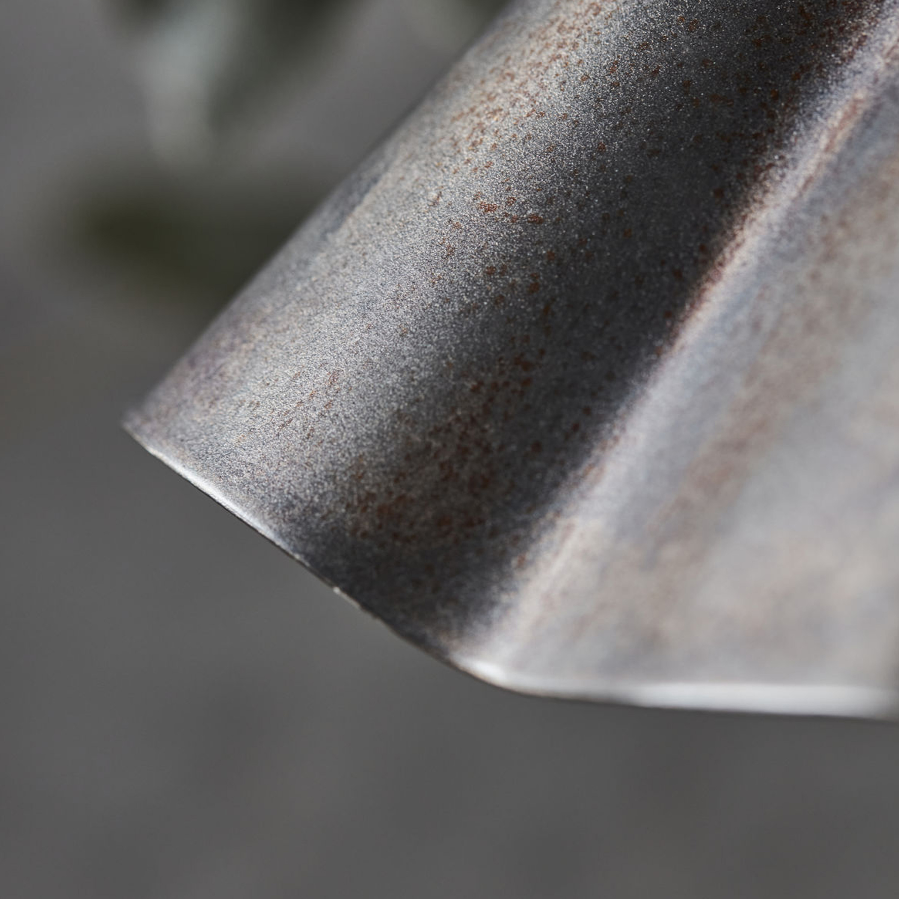 House Doctor Flola Pöytävalaisin Antiikki Ruskea Ø25