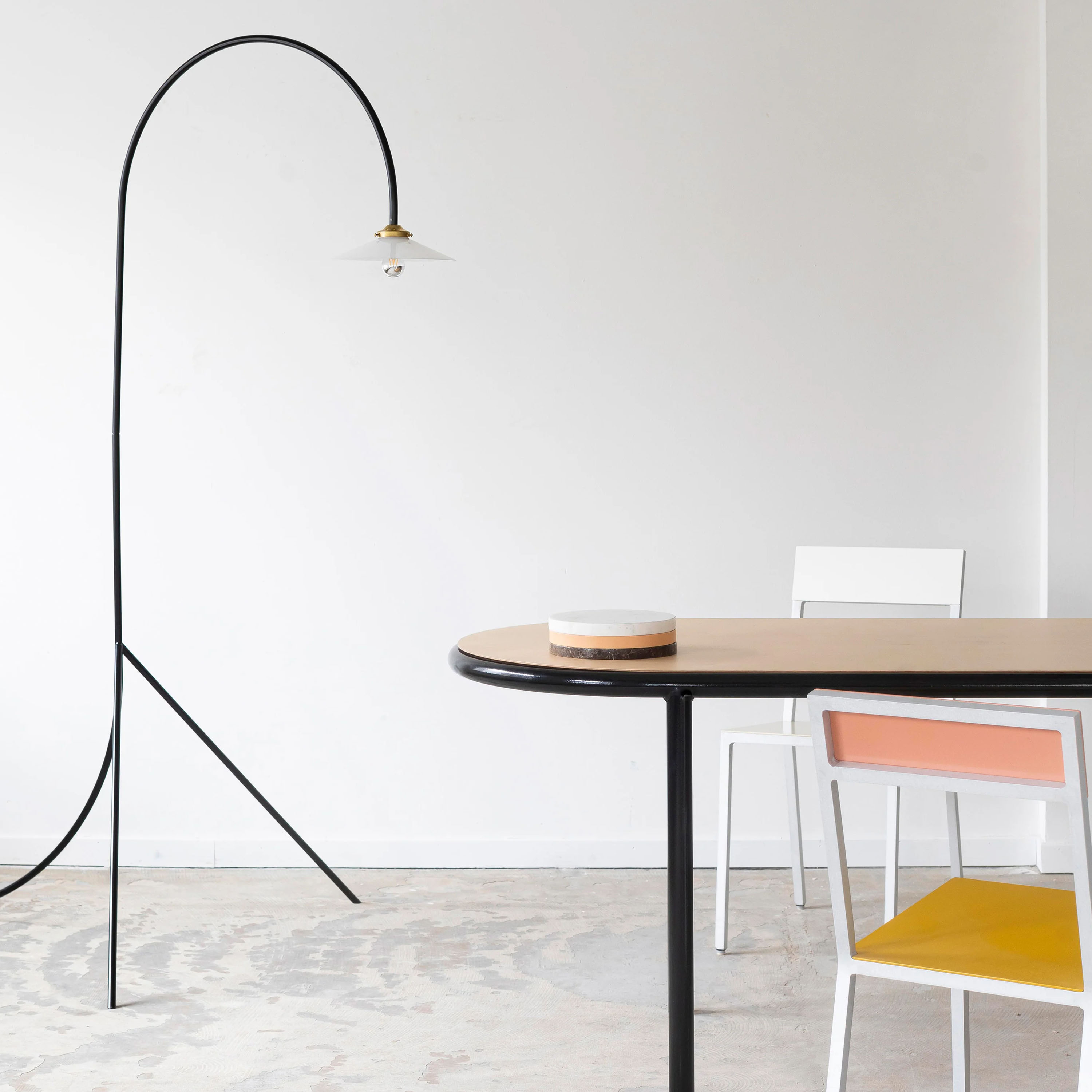 Standing Lamp N°1 Golvlampa Black