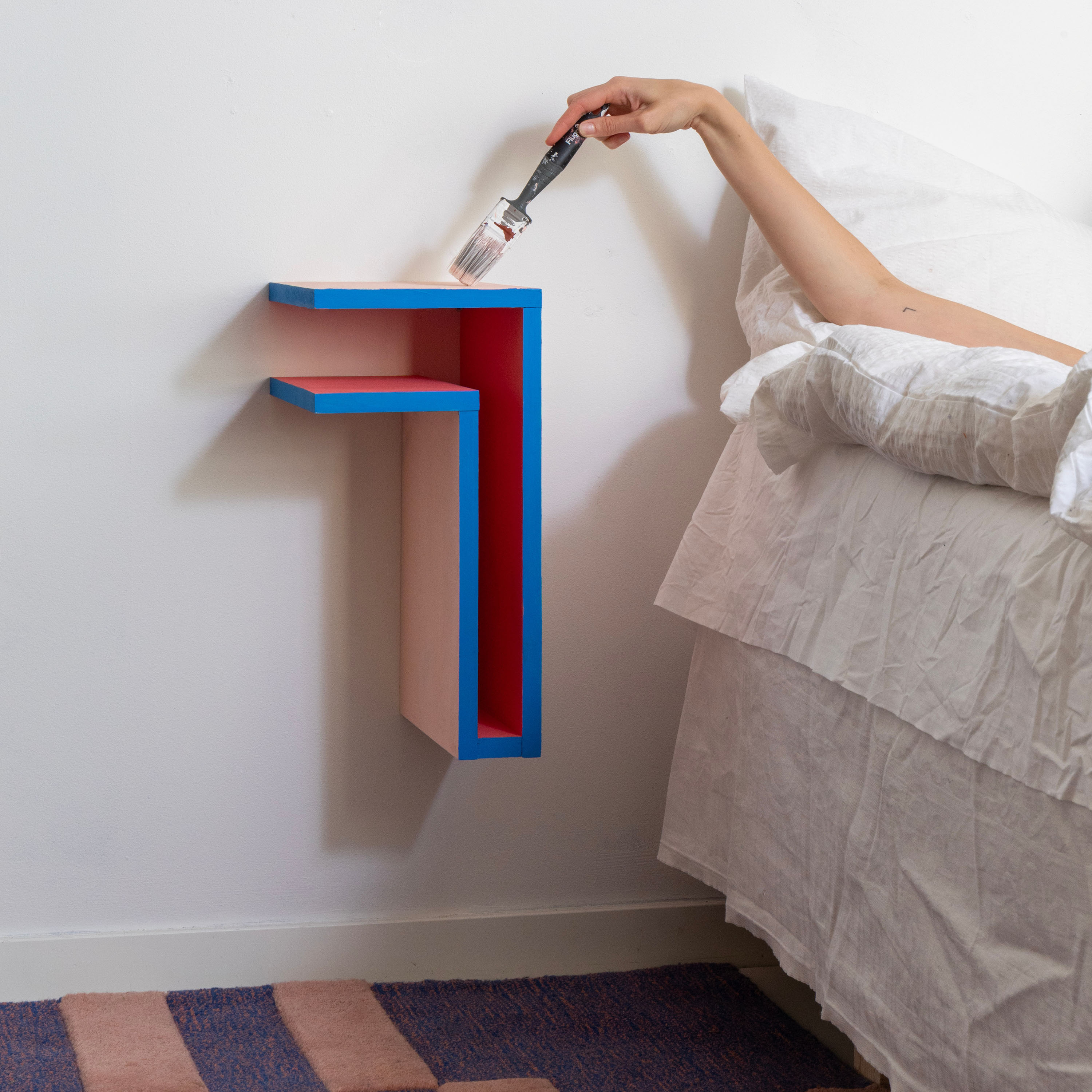 Maze F-Shelf Play Left Bedside Table Pine