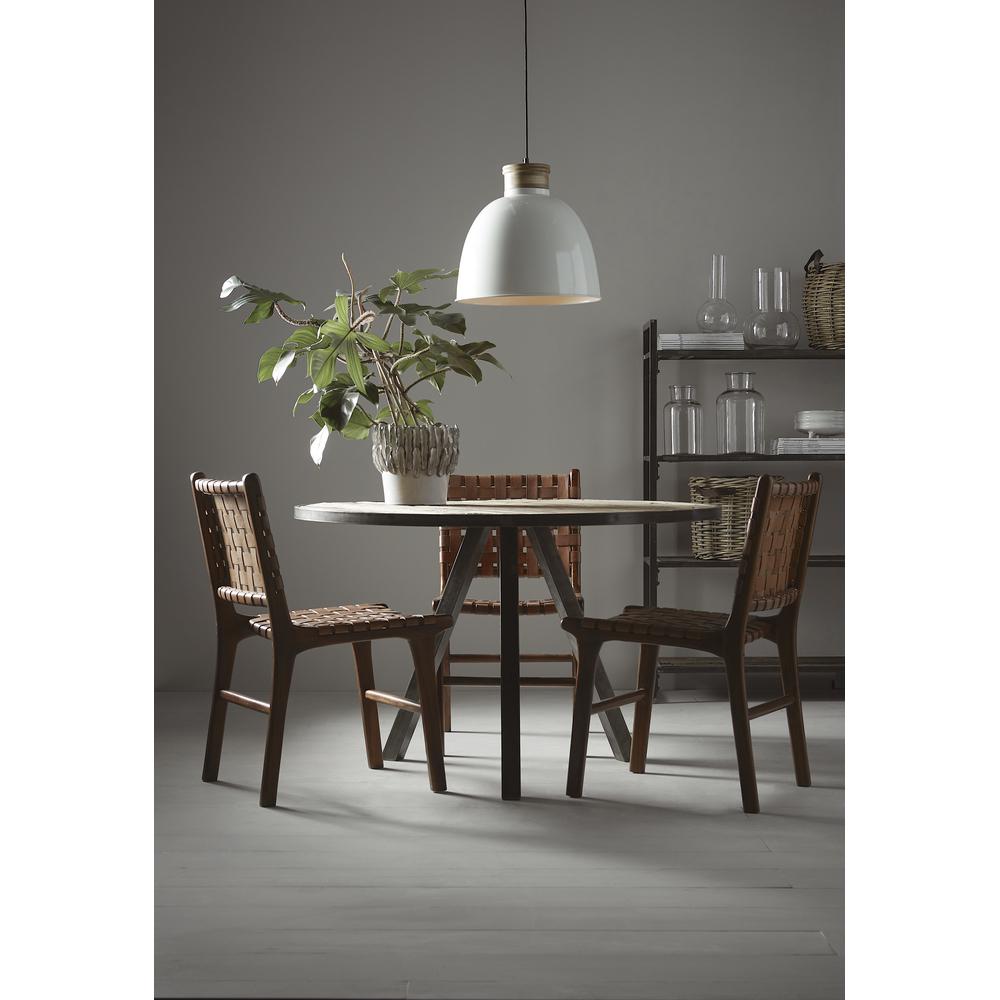 Wikholm Form Porto Käsinojatuoli Konjakki