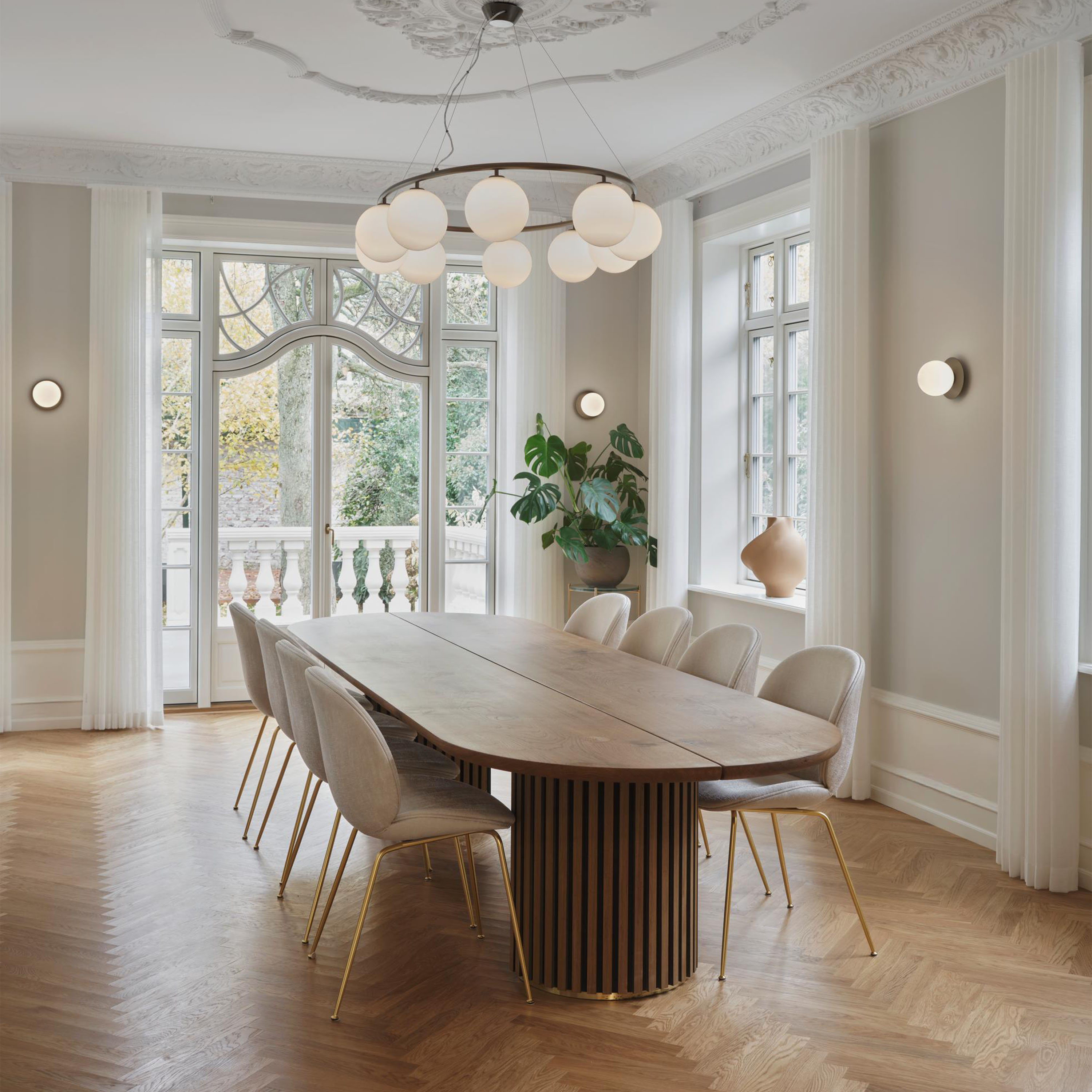 Nuura Liila 1 Vägg-/taklampa Dark Bronze/Opal Medium