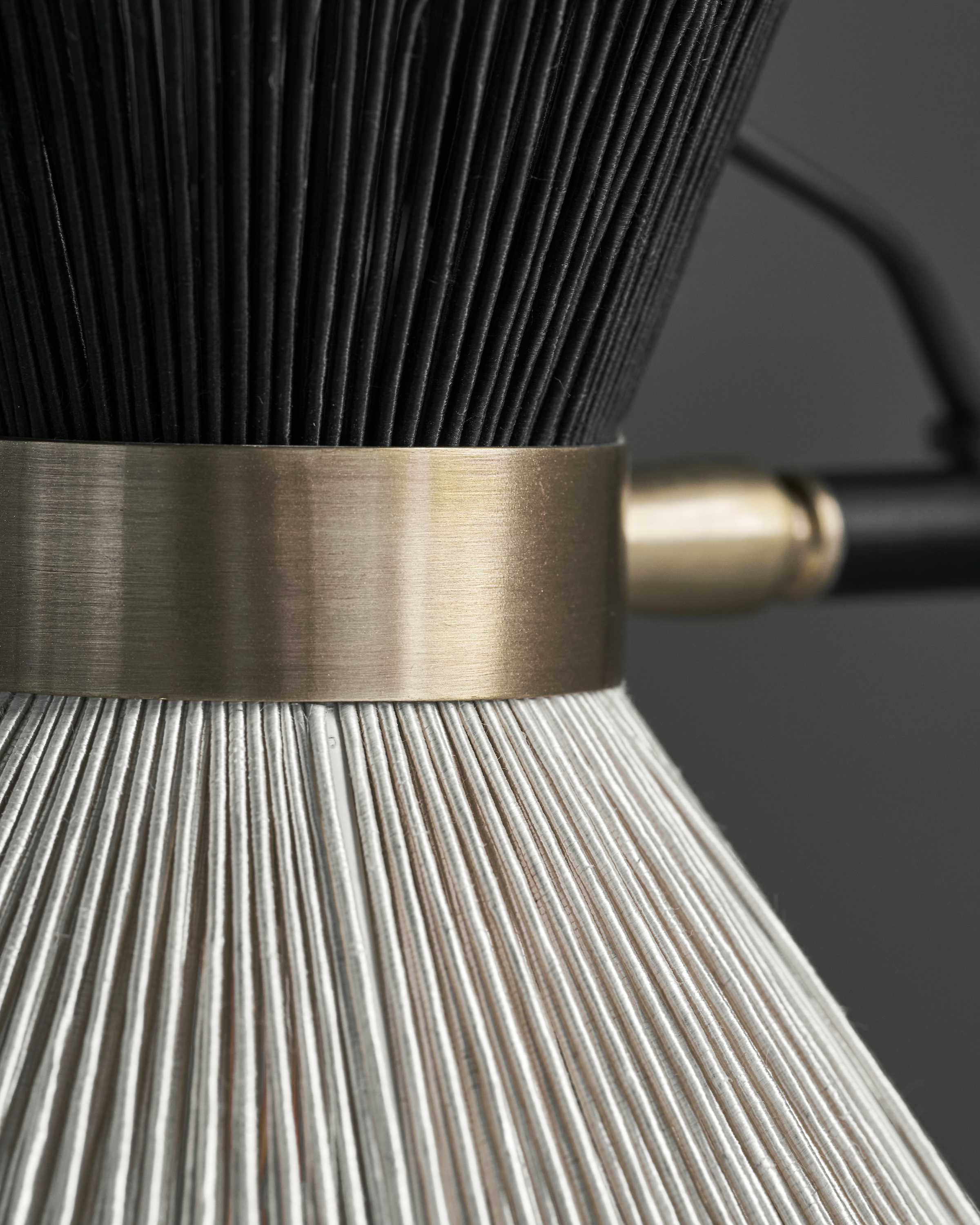 House Doctor Cord Golvlampa Svart