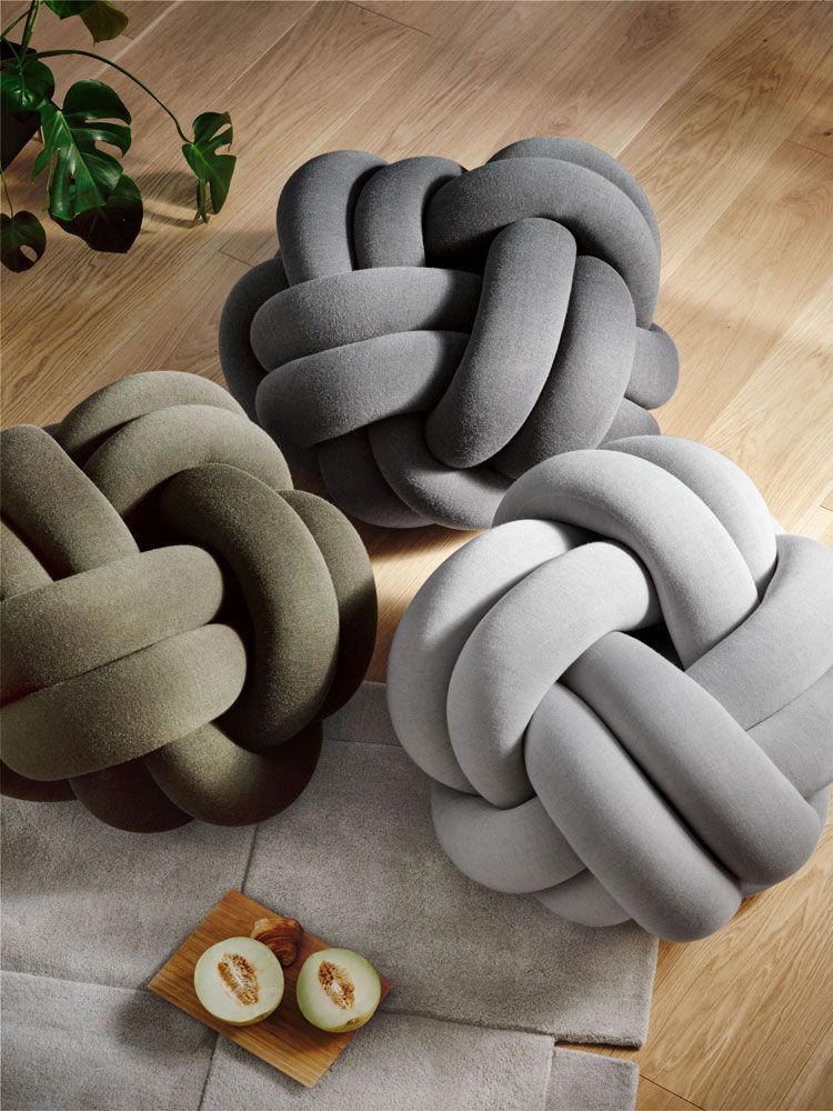 Design House Stockholm Knot Sittpuff XL Grey