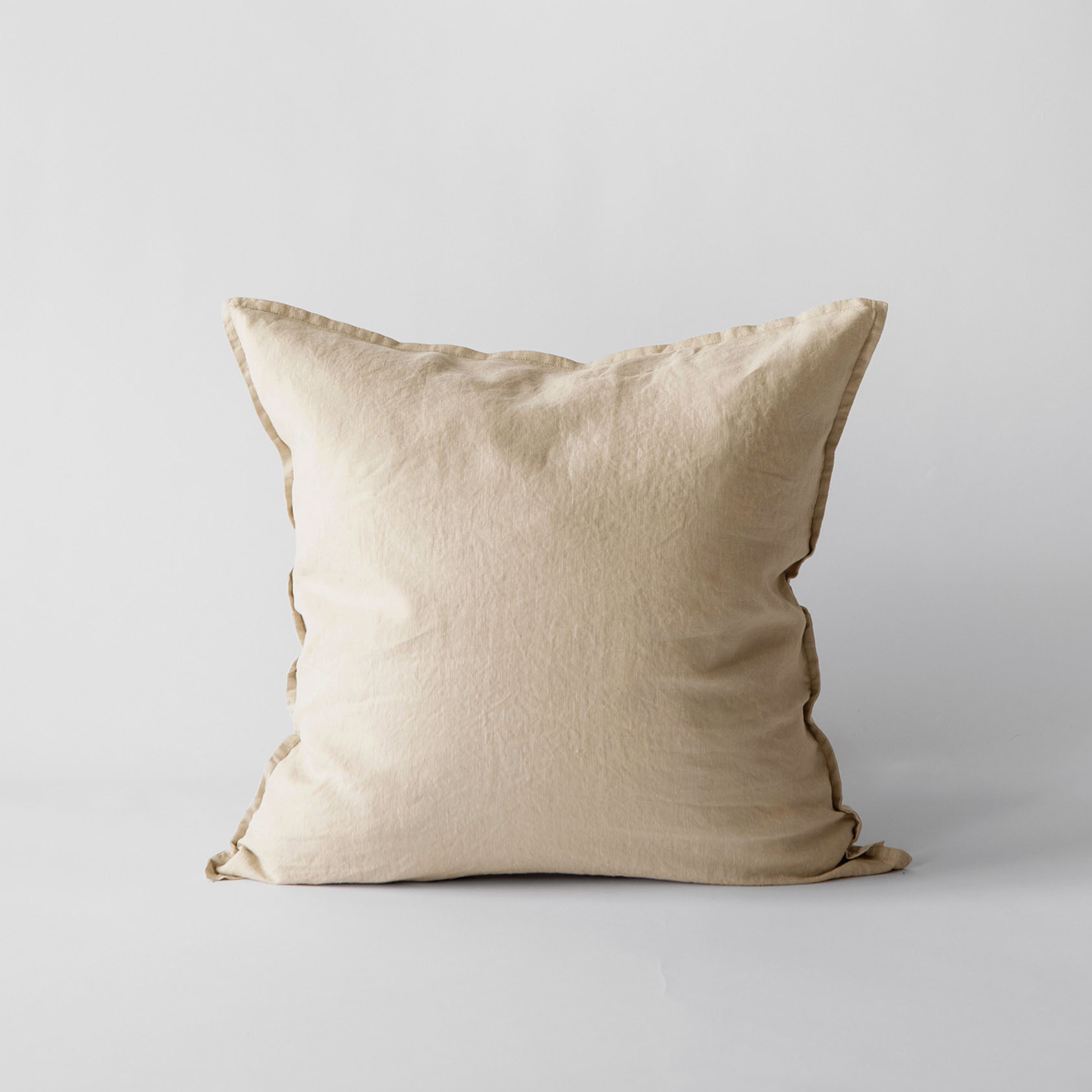 Tell me more Kuddfodral Lin Leinen Sand 50x50
