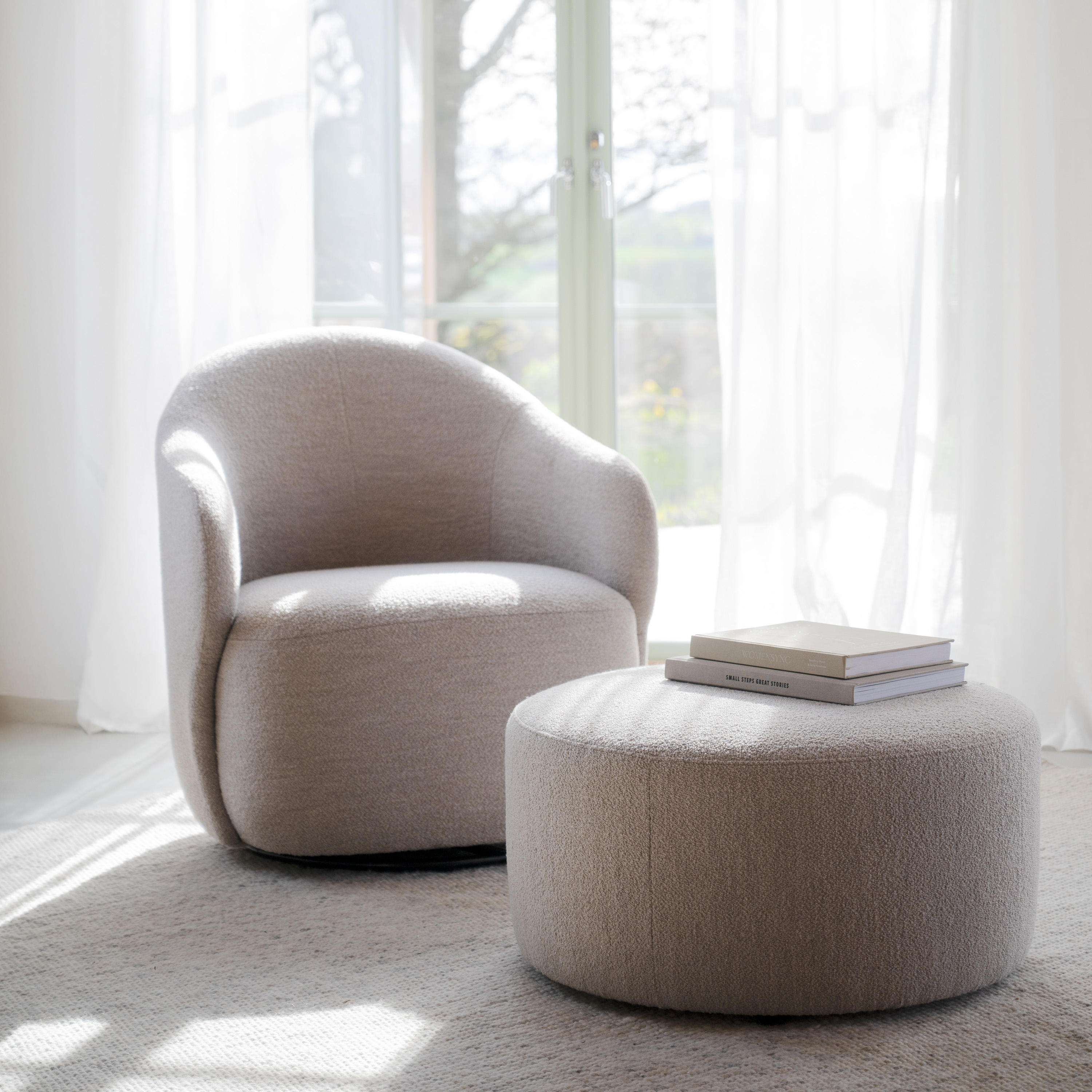 Rowico Home Joplin Sittpuff Ljusbeige Ø70