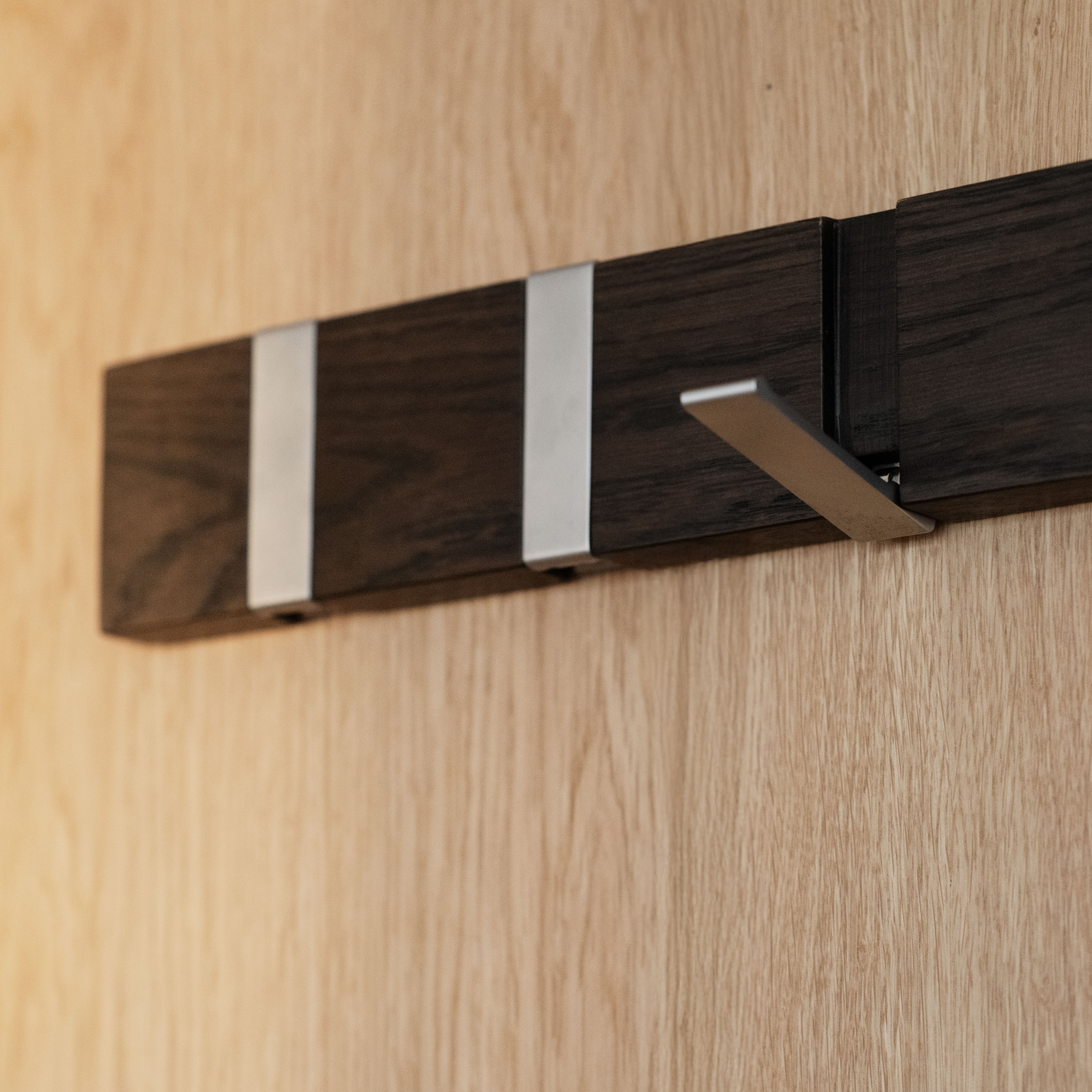 Rowico Home Confetti Hakenleiste Braun lackiert 8