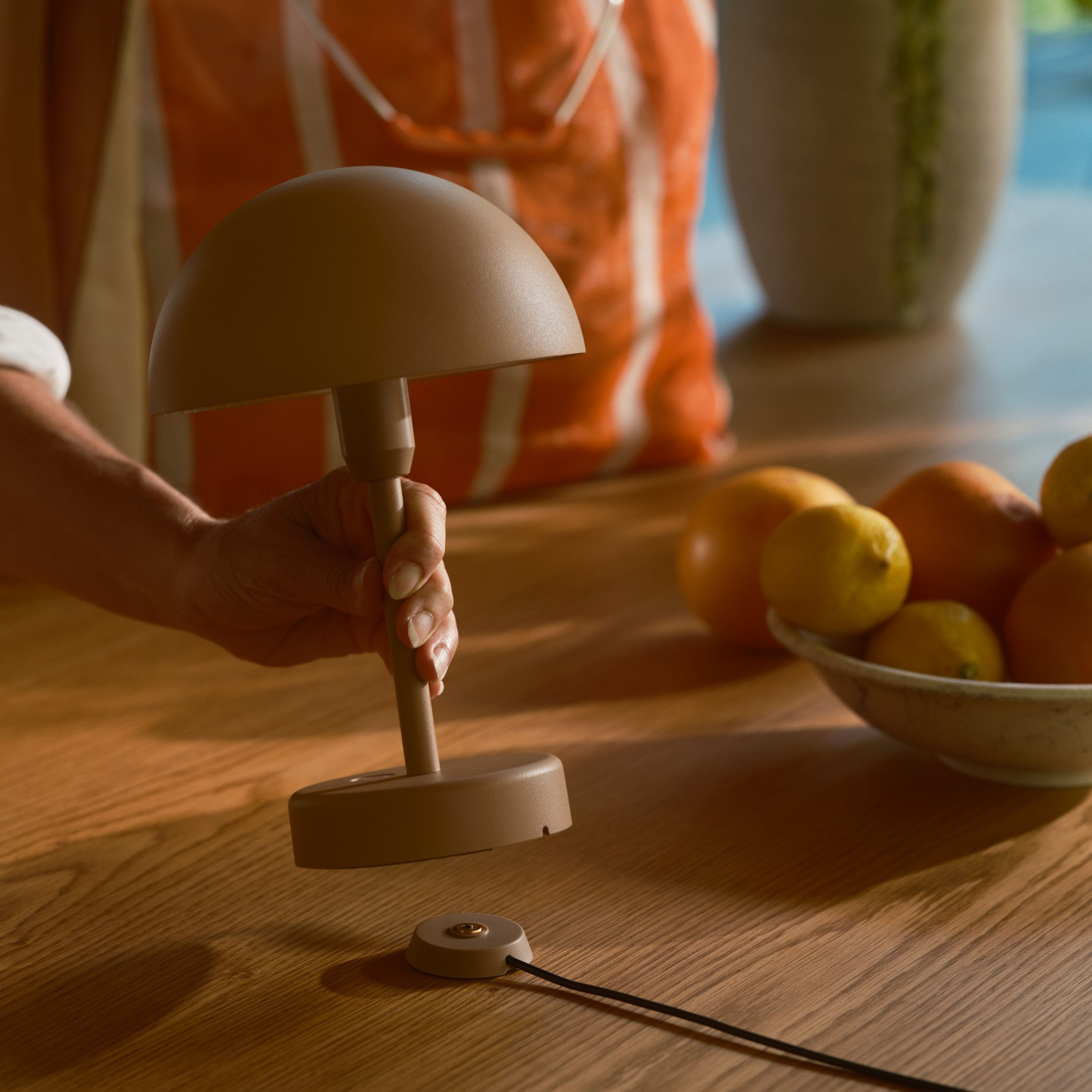 Nordlux Ellen To-Go Portabel Bordlampe Brun 25cm