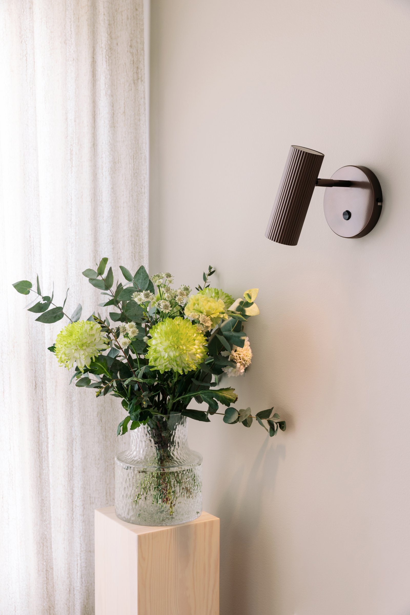 Globen Lighting Hubble Wandlampe Bronze