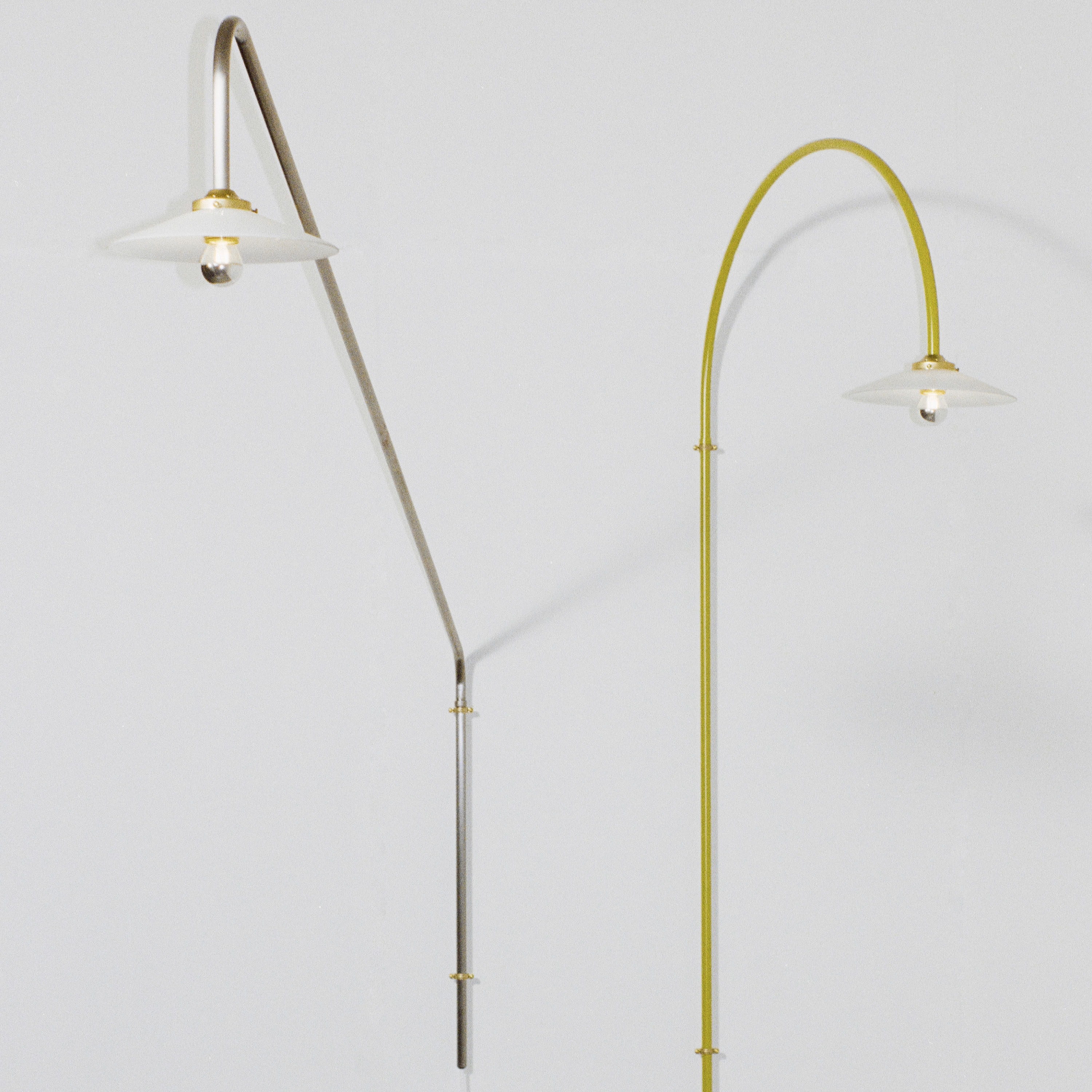 Hanging Lamp N°2 Vägglampa Curry