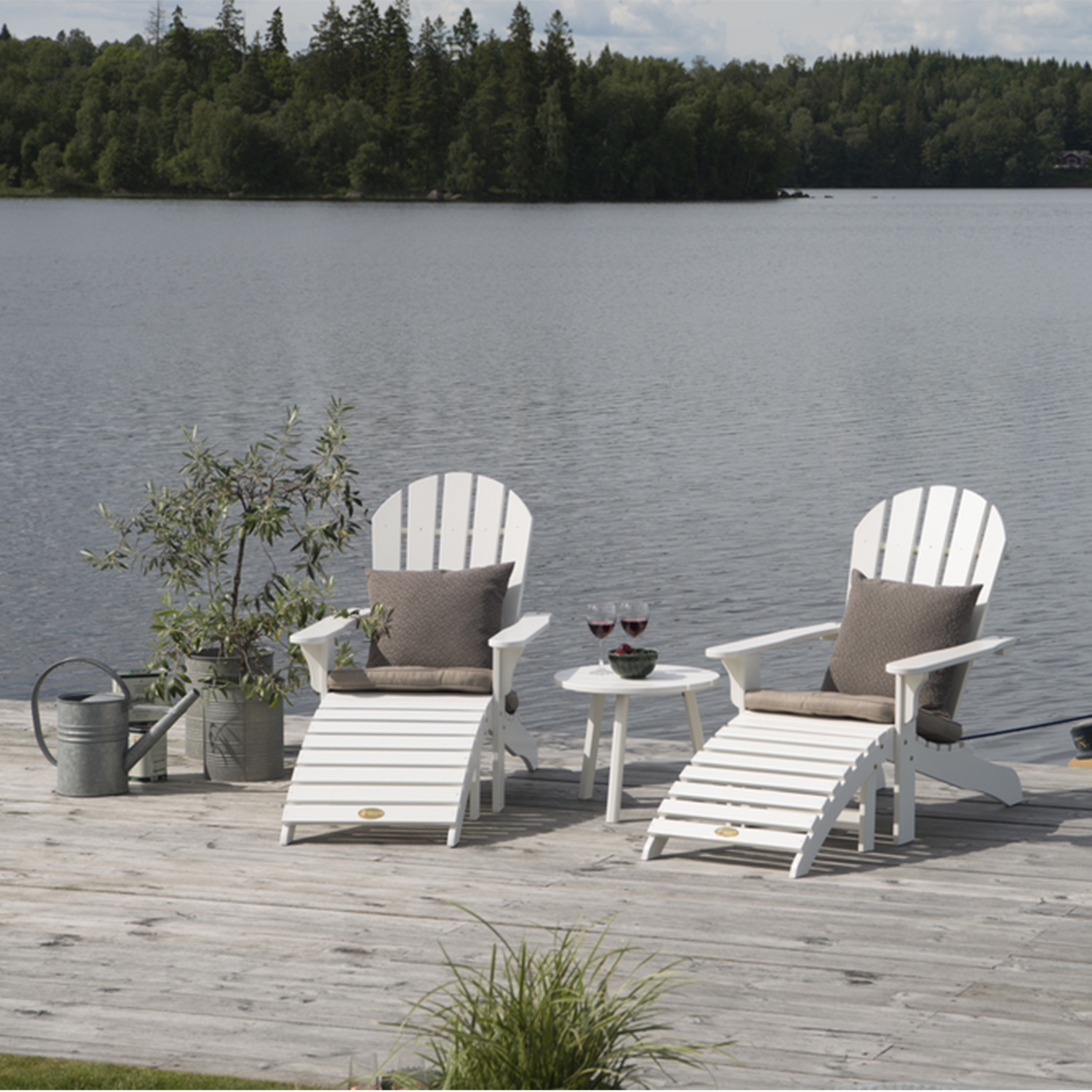 Hillerstorp Tennessee Däckstol Vit