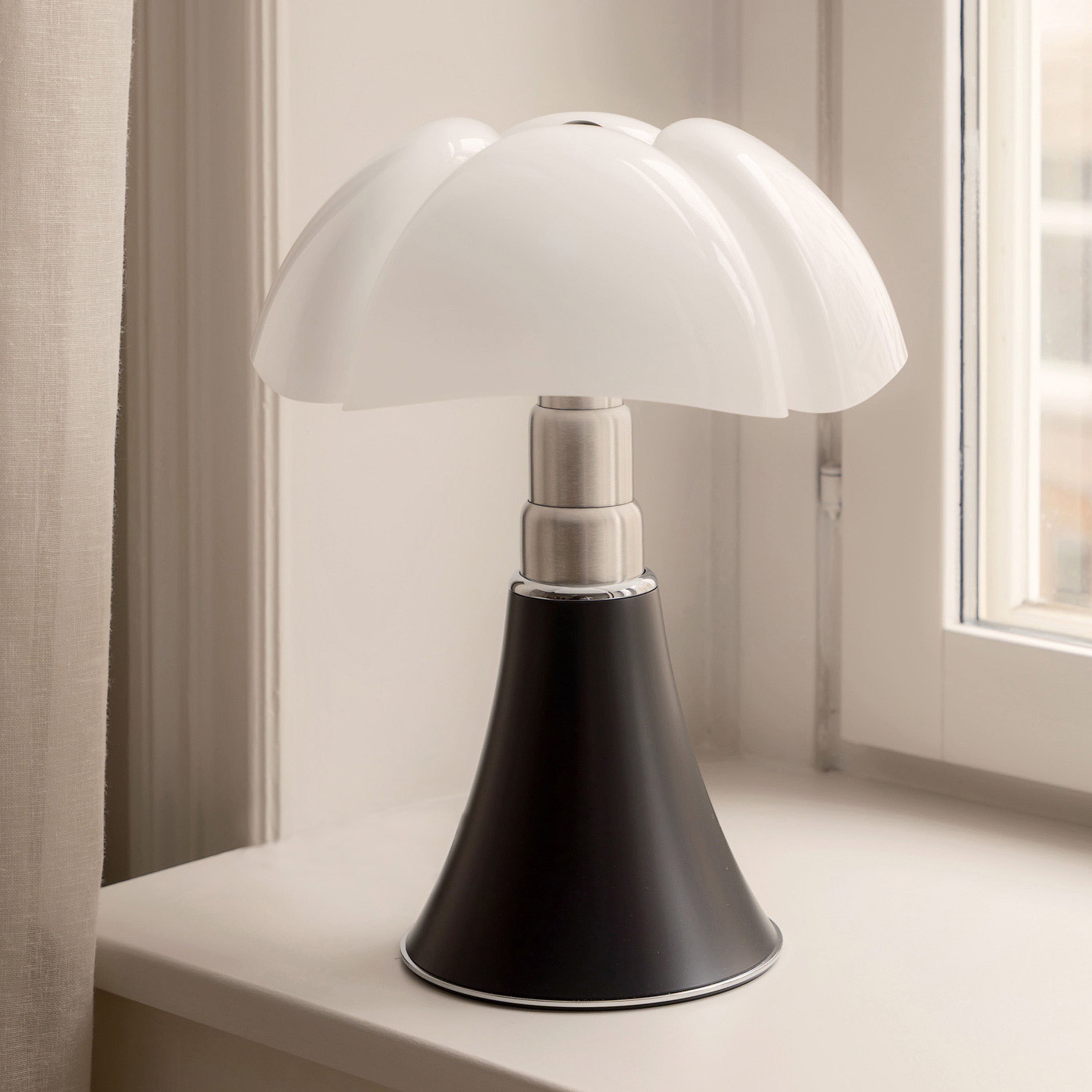 Martinelli Luce Pipistrello Mini Portabel Bordslampa Dimbar LED Dark Brown