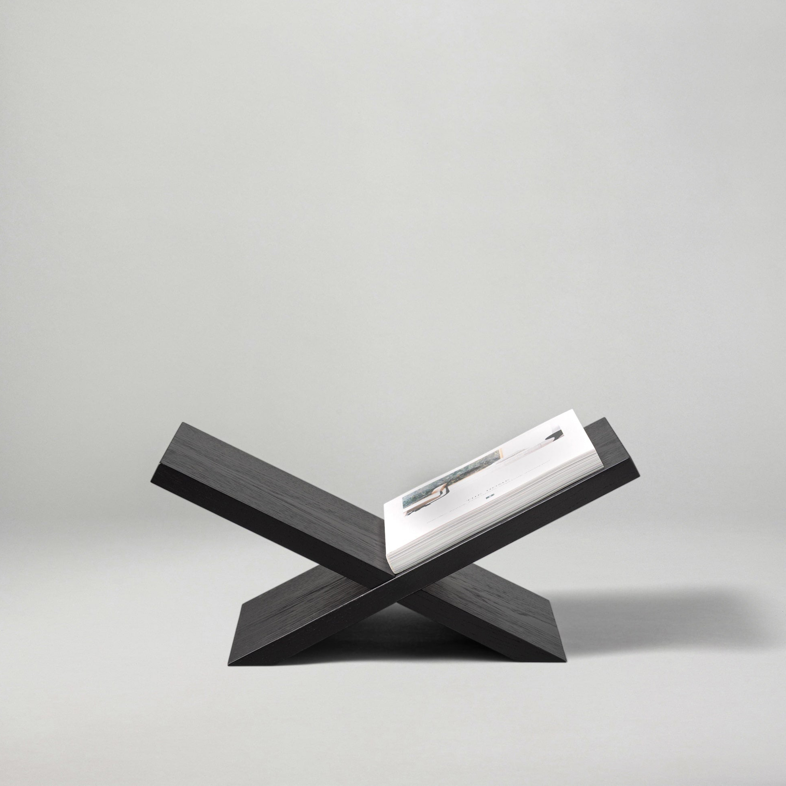 New Mags Rest Bokställ Black