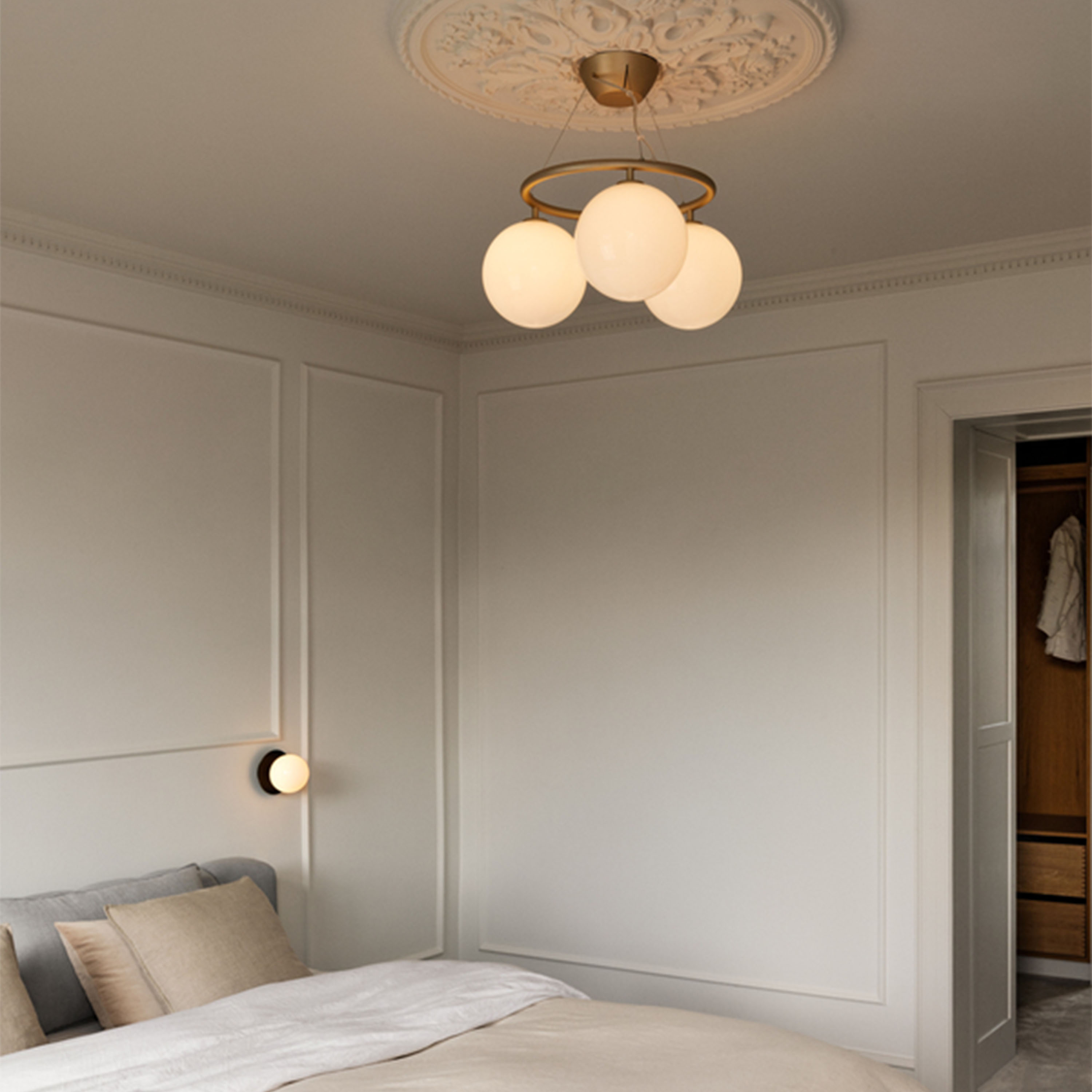 Nuura Miira 3 Circular Taklampa Brass/Opal