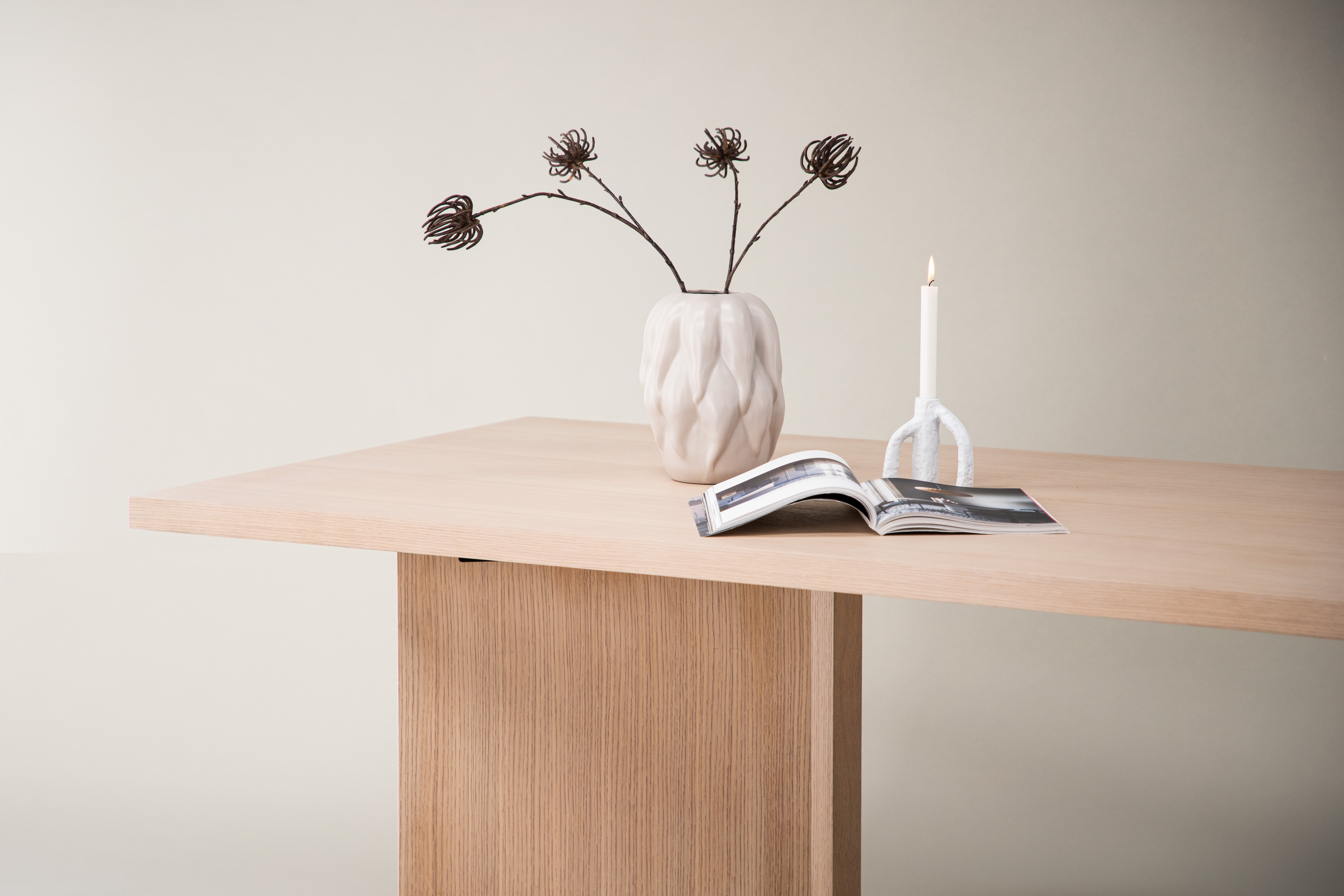 Vind Bassholmen Matbord Whitewash 240cm