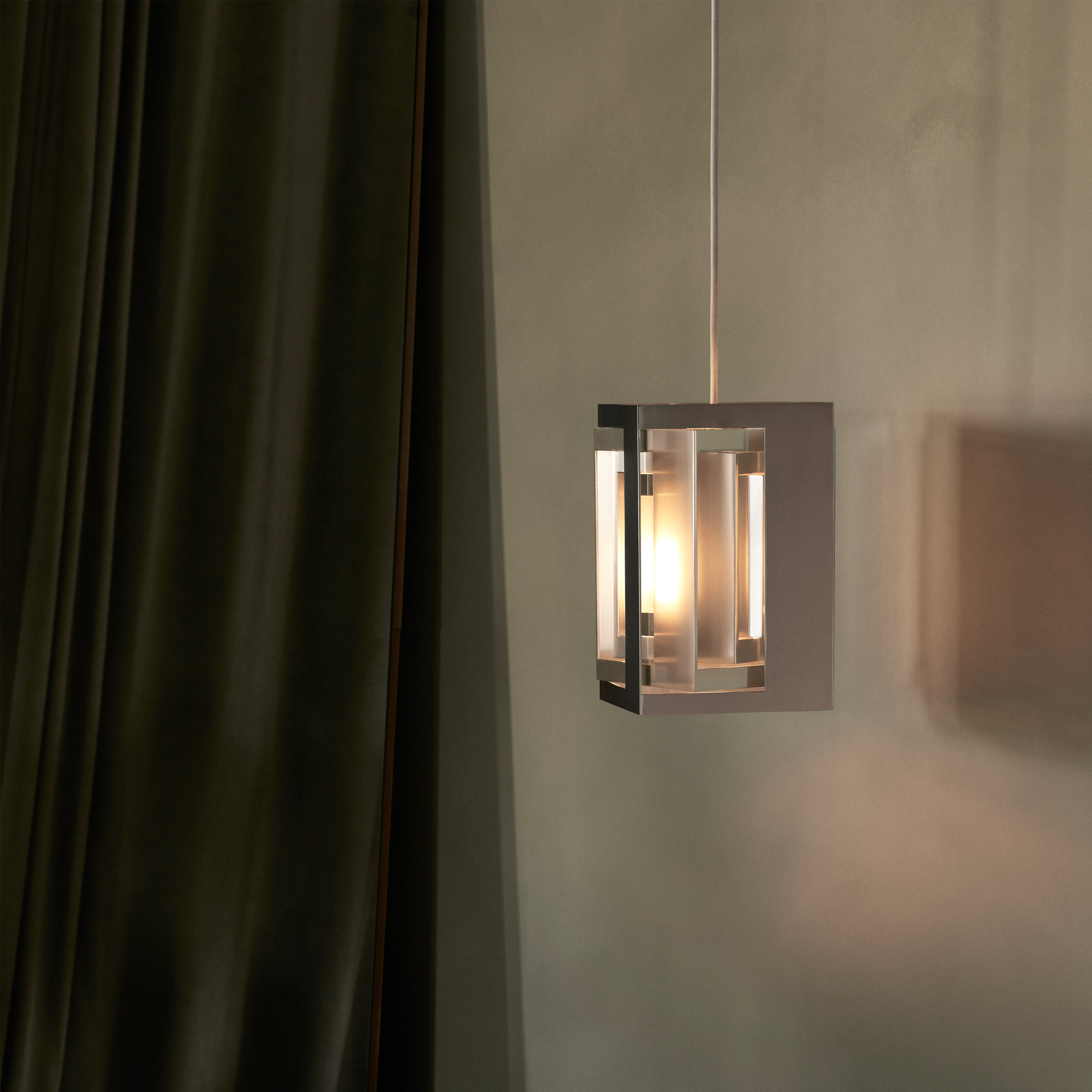 LYFA Kassablanka Kattovalaisin 24cm