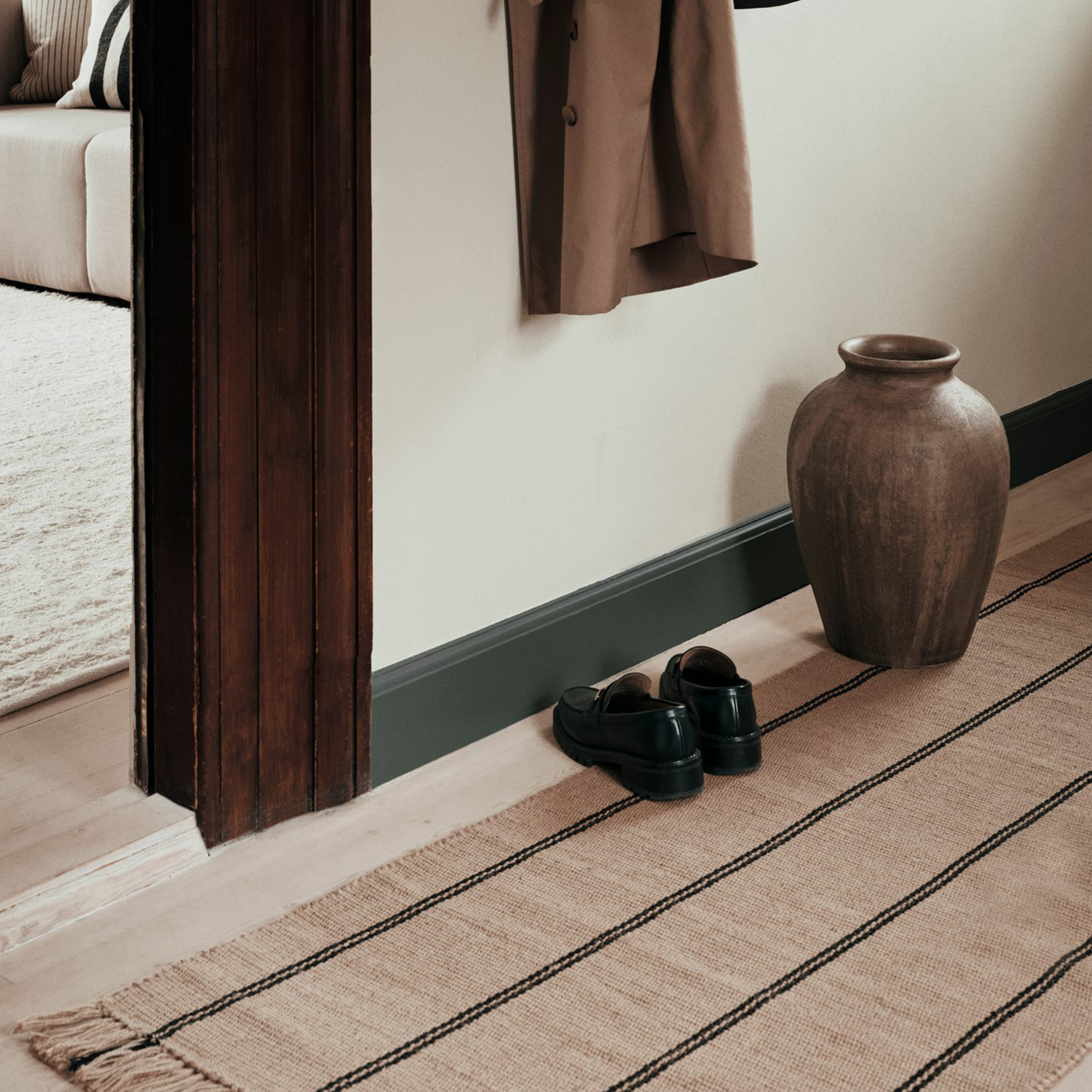 Broste Copenhagen Uma Vase Rustikk Mørkebrun Ø29