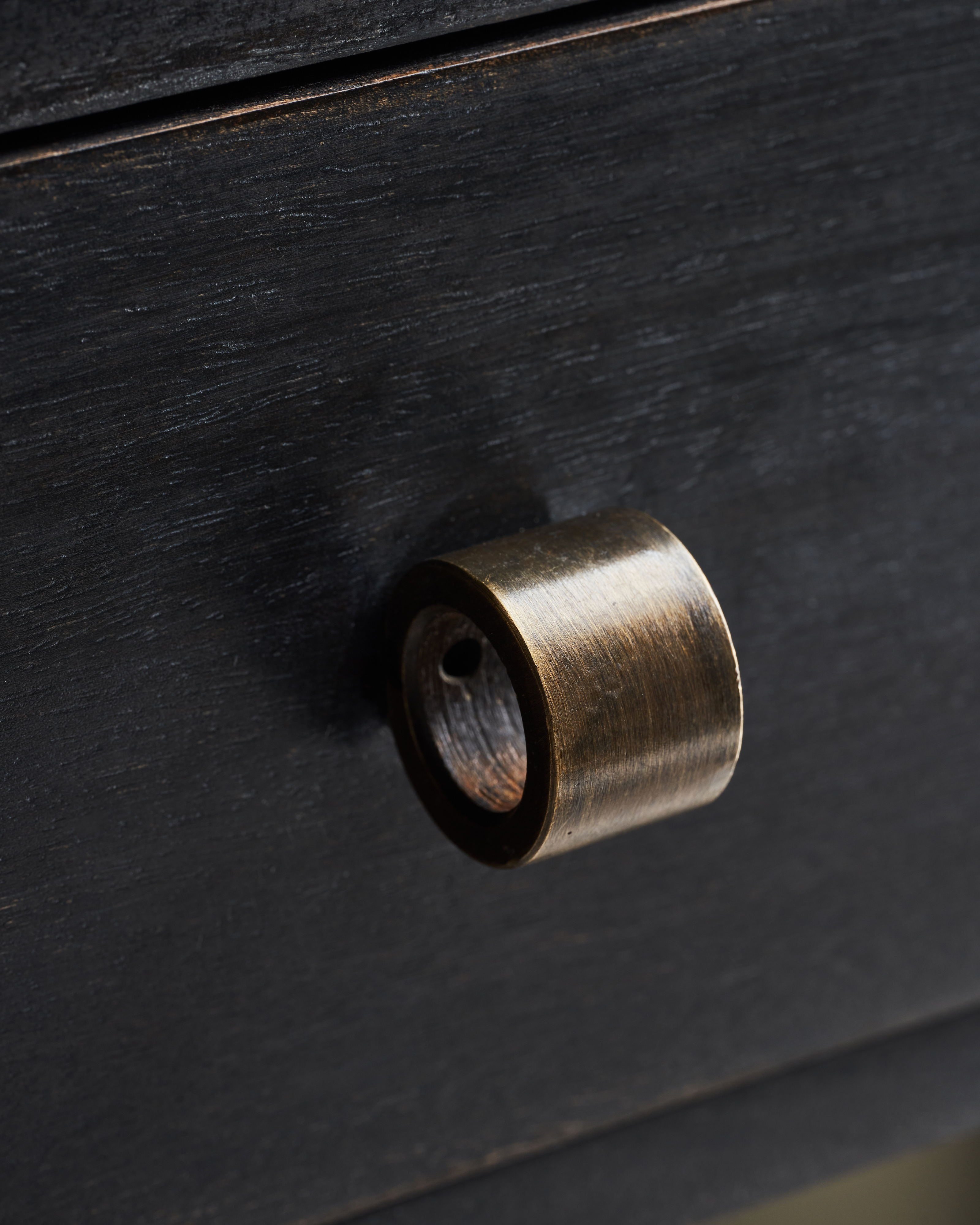 House Doctor Bedsi Vegghengt Nattbord Svart