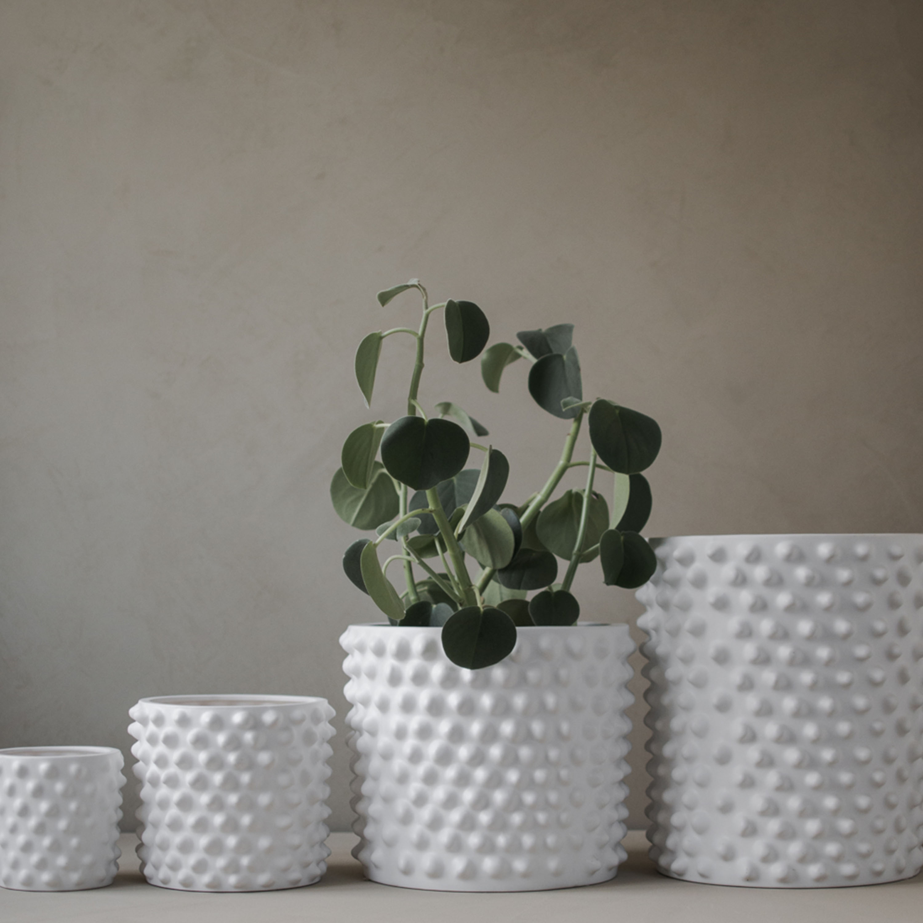 DBKD Cloudy Kruka Matte White Medium