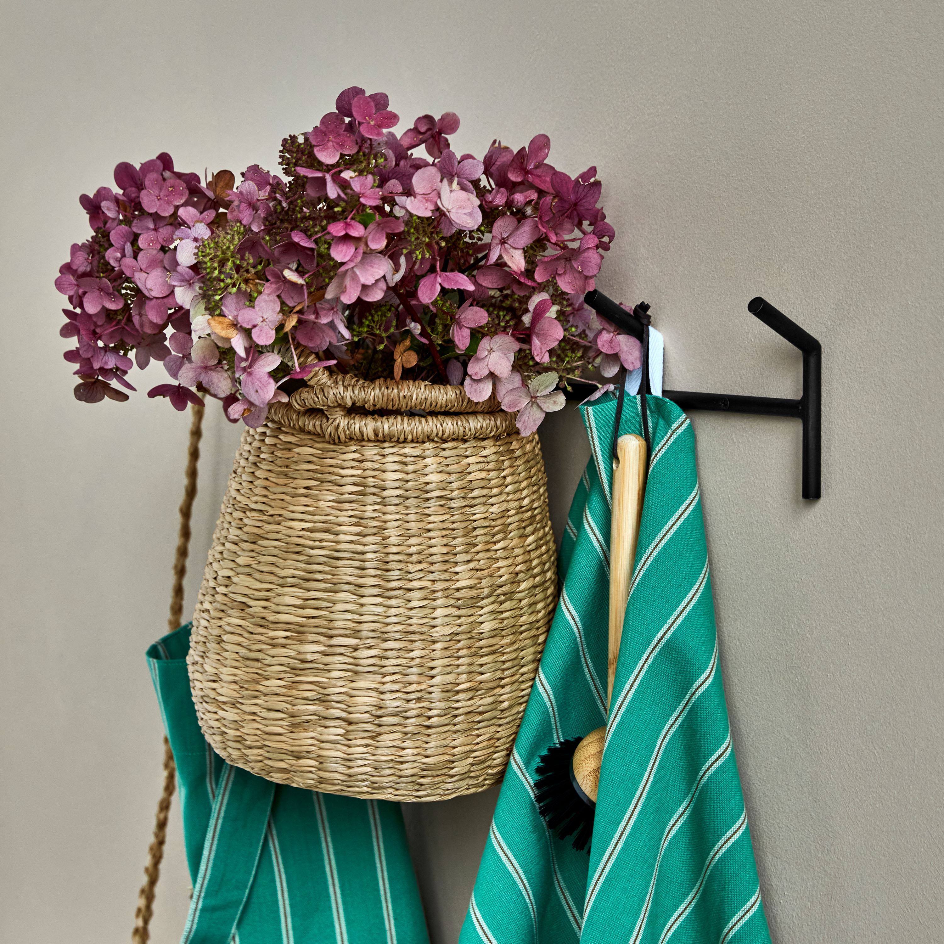 House Doctor Paro Wandhaken Schwarz 48 cm