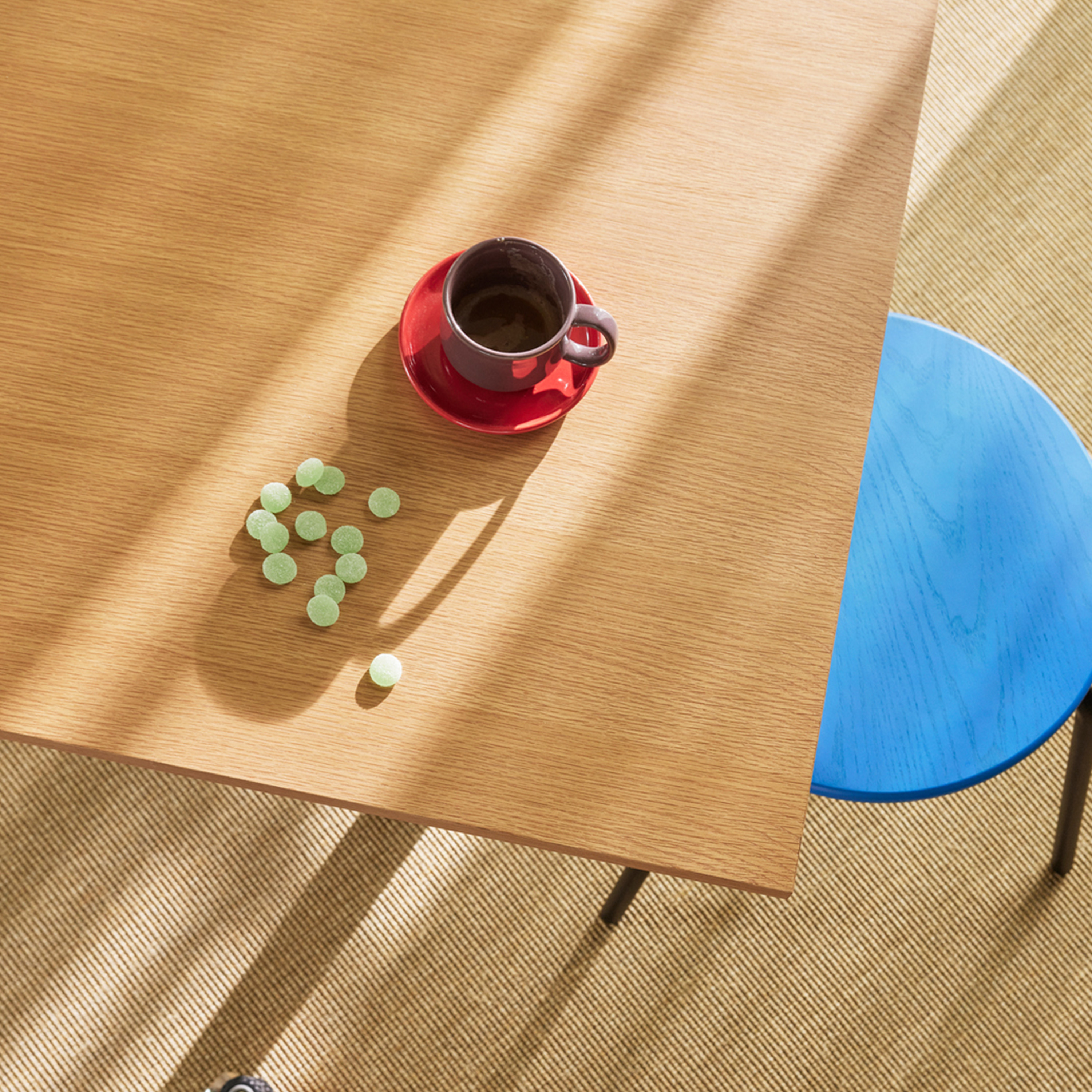 Hübsch Geo Spisebord Natural 110x110