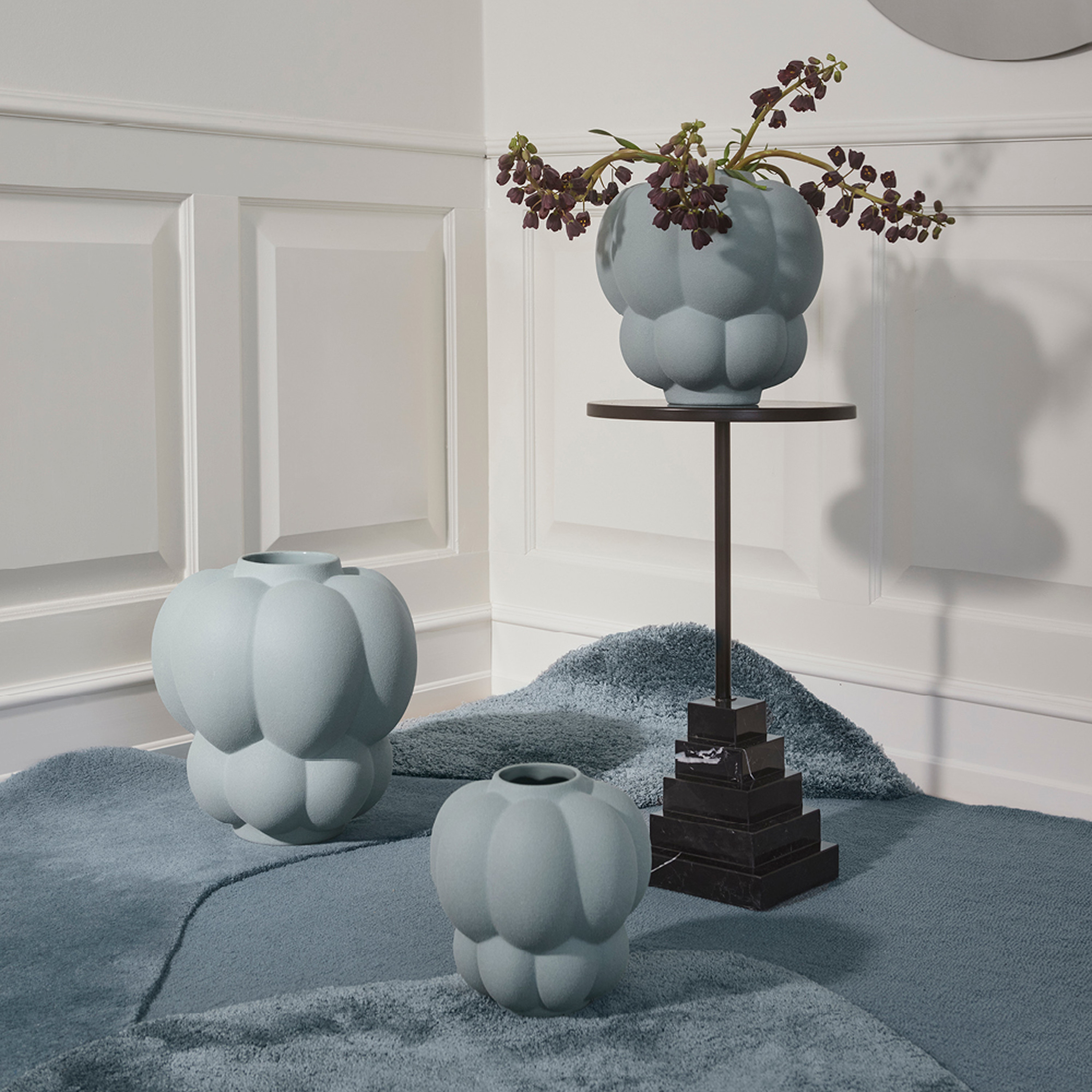 AYTM Solum Beistelltisch Schwarz 32x78