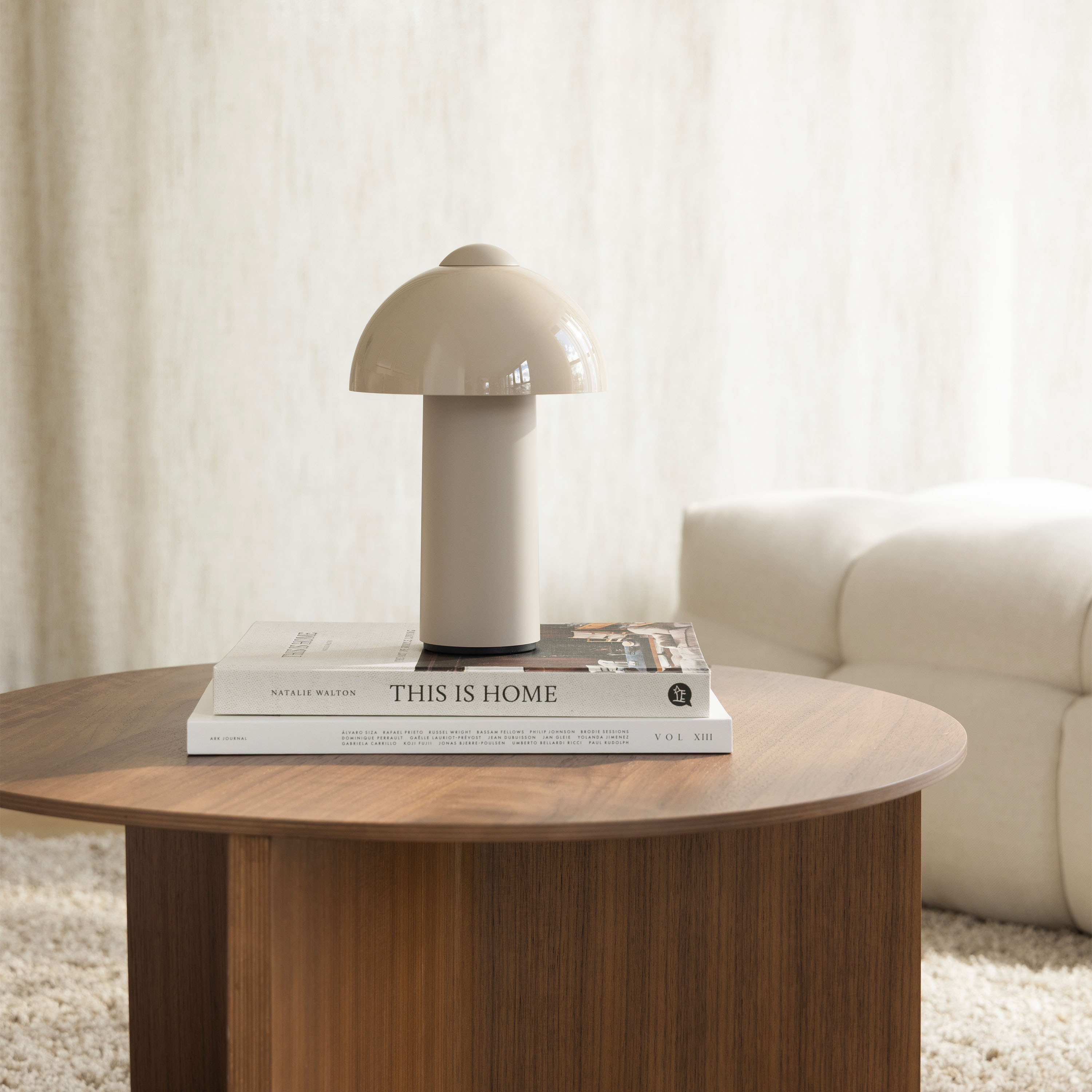 Globen Lighting Buddy Portabel Tischlampe Sand 25cm