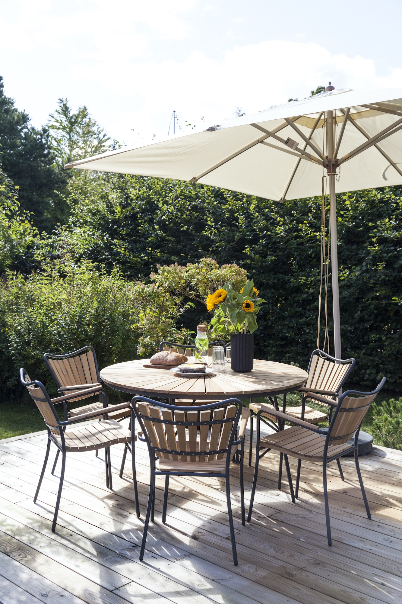 Cinas Ellen Matbord Antracit Ø130