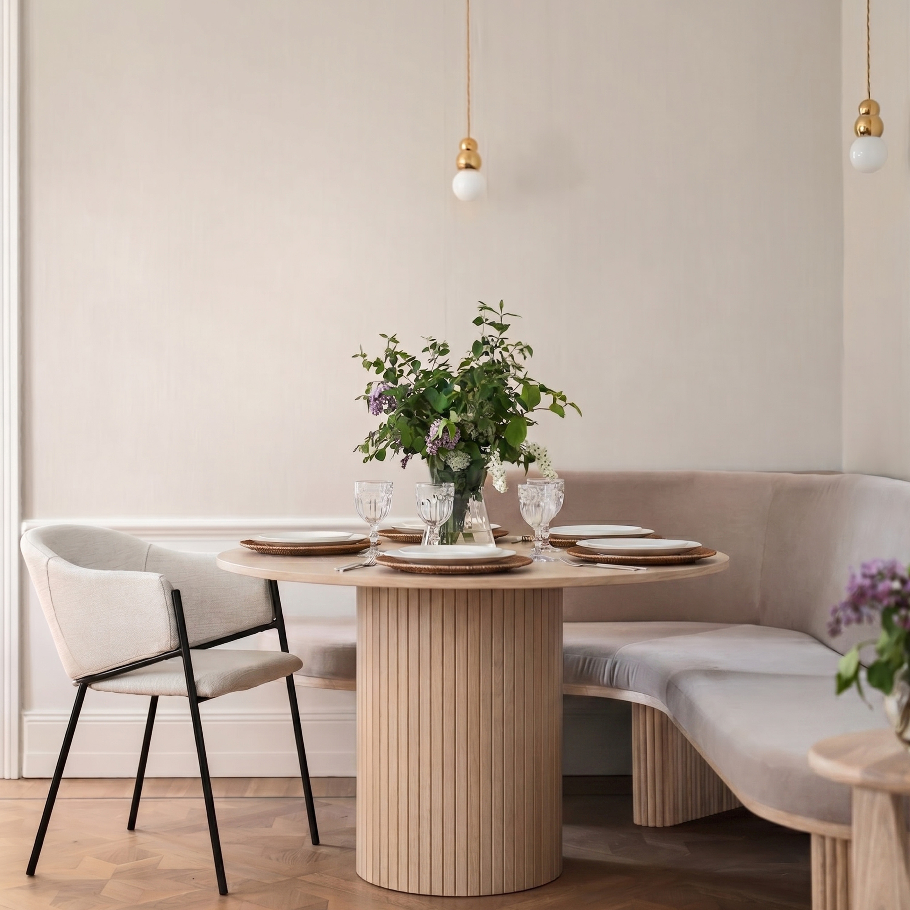 Sleepo Collection Adele Spisebord Vitoljet Ø120