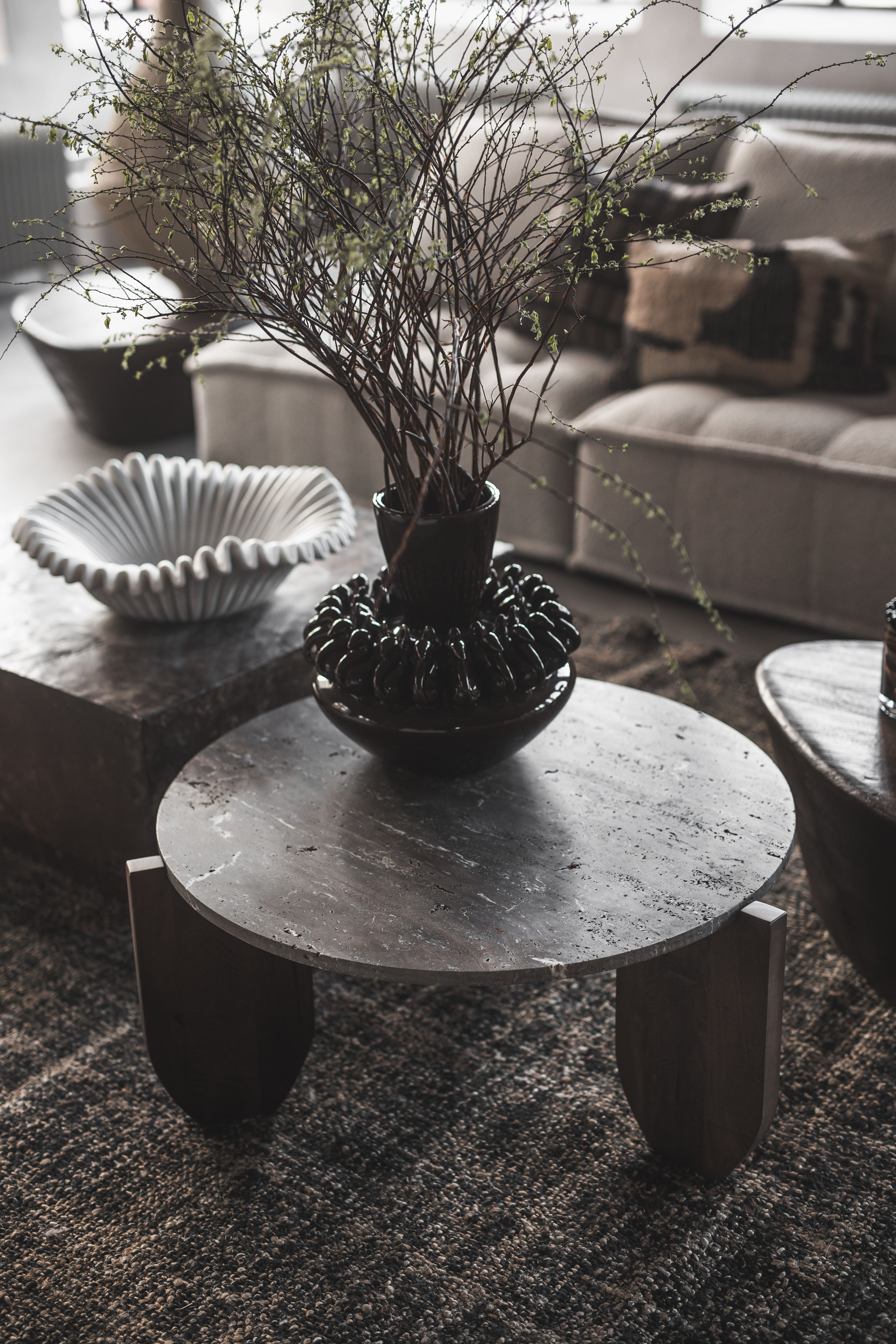 Jakobsdals Tabella Couchtisch Travertin Grau Ø100