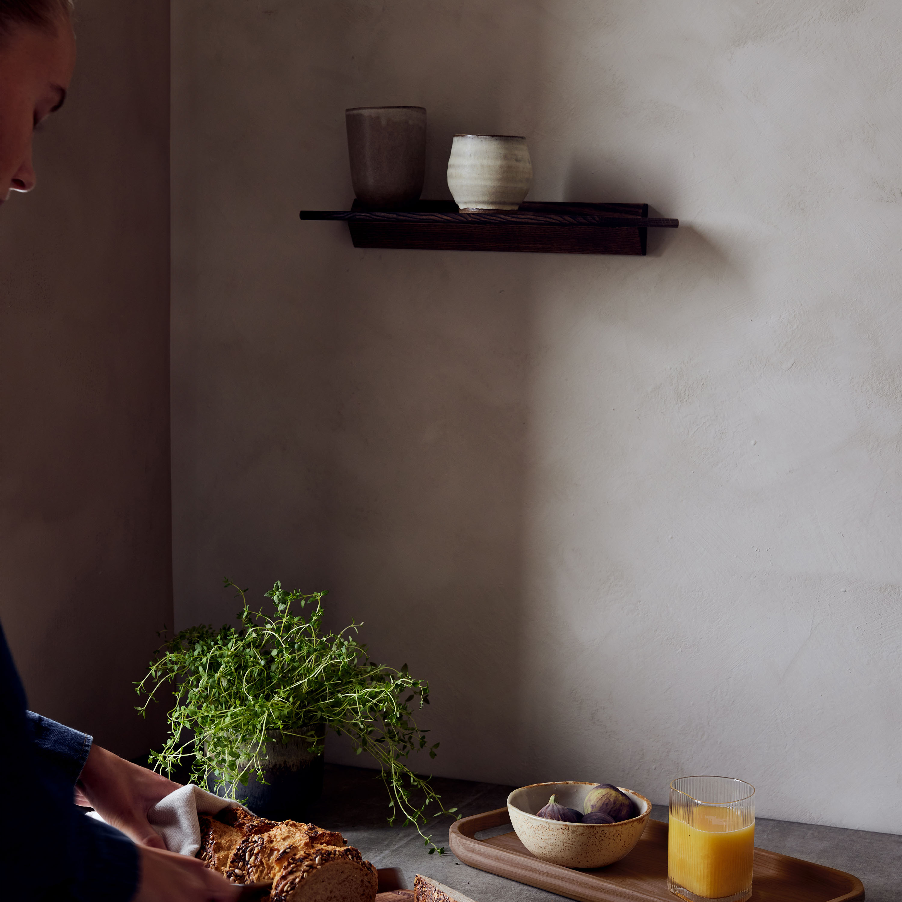 Andersen Furniture Shelf 1 Seinähylly Savustettu öljytty saarni 40x18