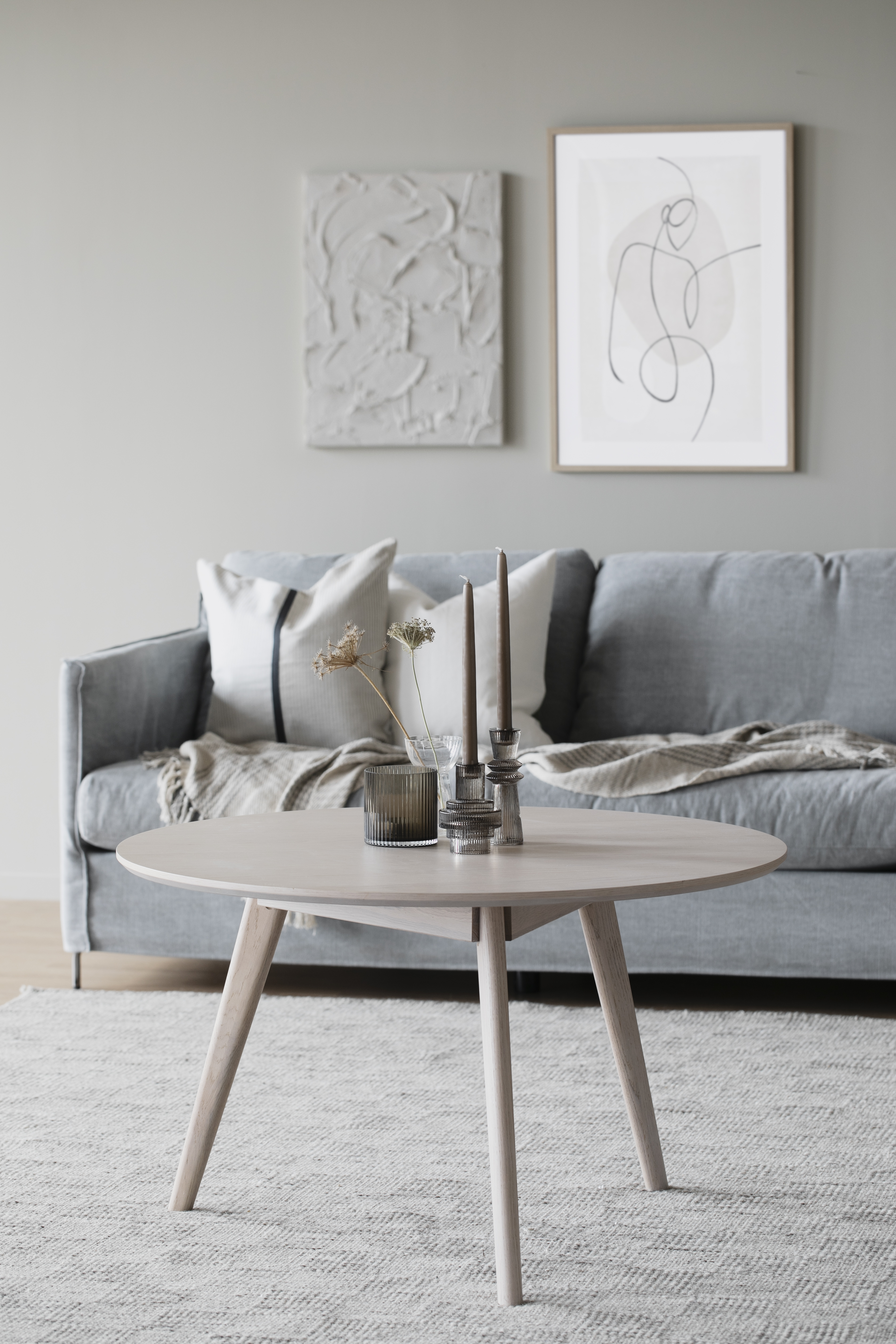 Rowico Home Yumi Soffbord Vitpigmenterad Ø90