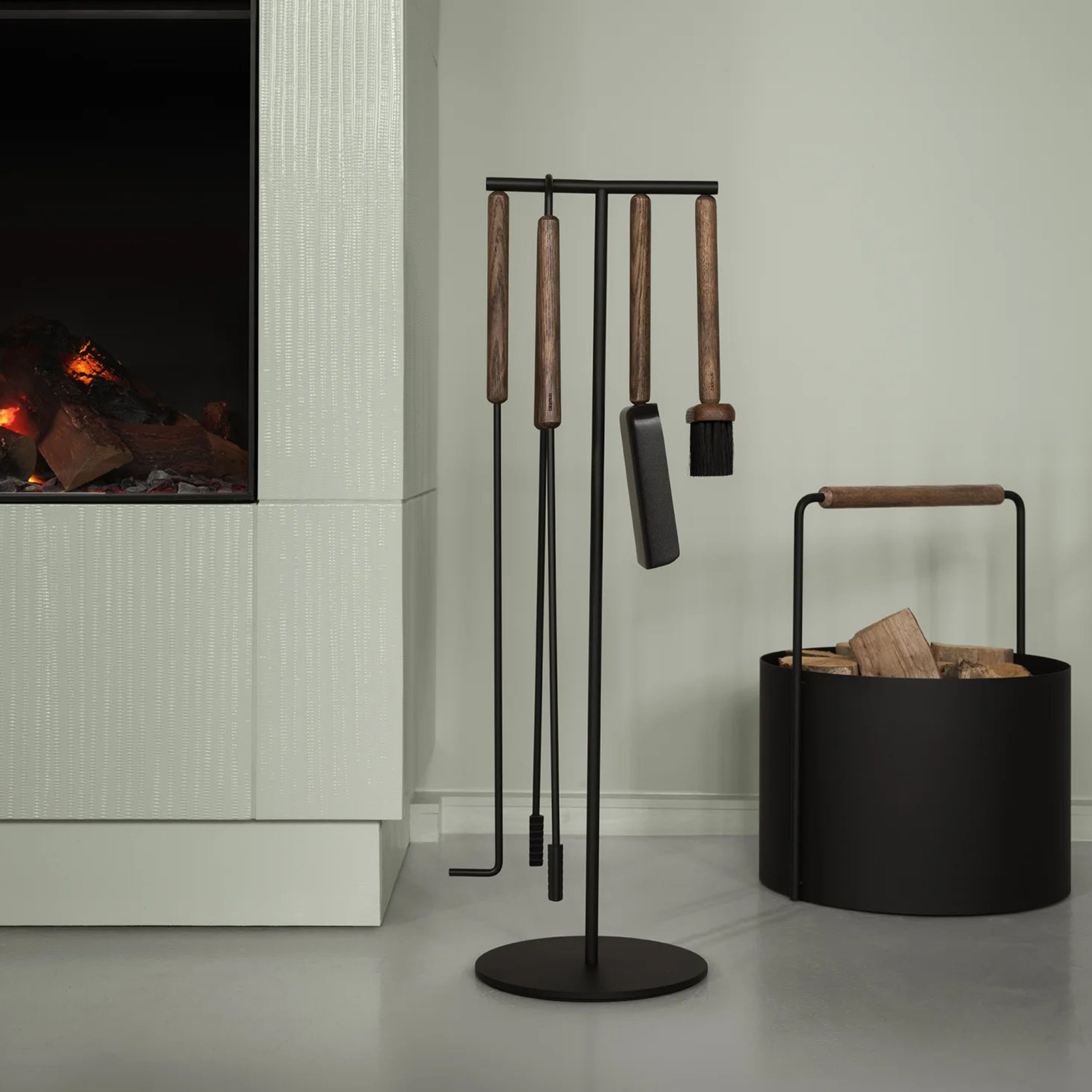 Blomus Ashi Komfyrverktøy 5 Deler Brown 75cm