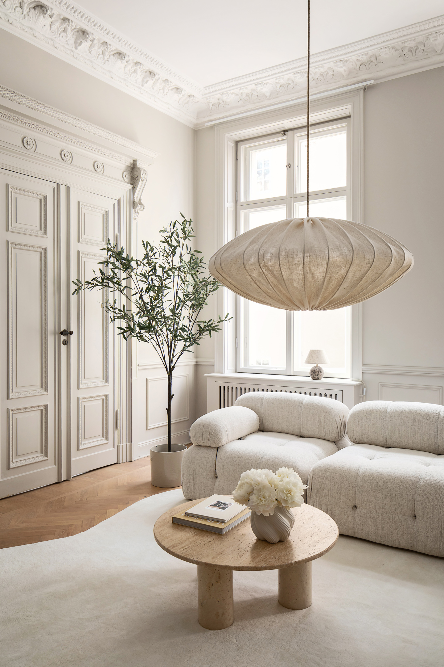 Sleepo Collection Valeri Soffbord Travertin 85cm