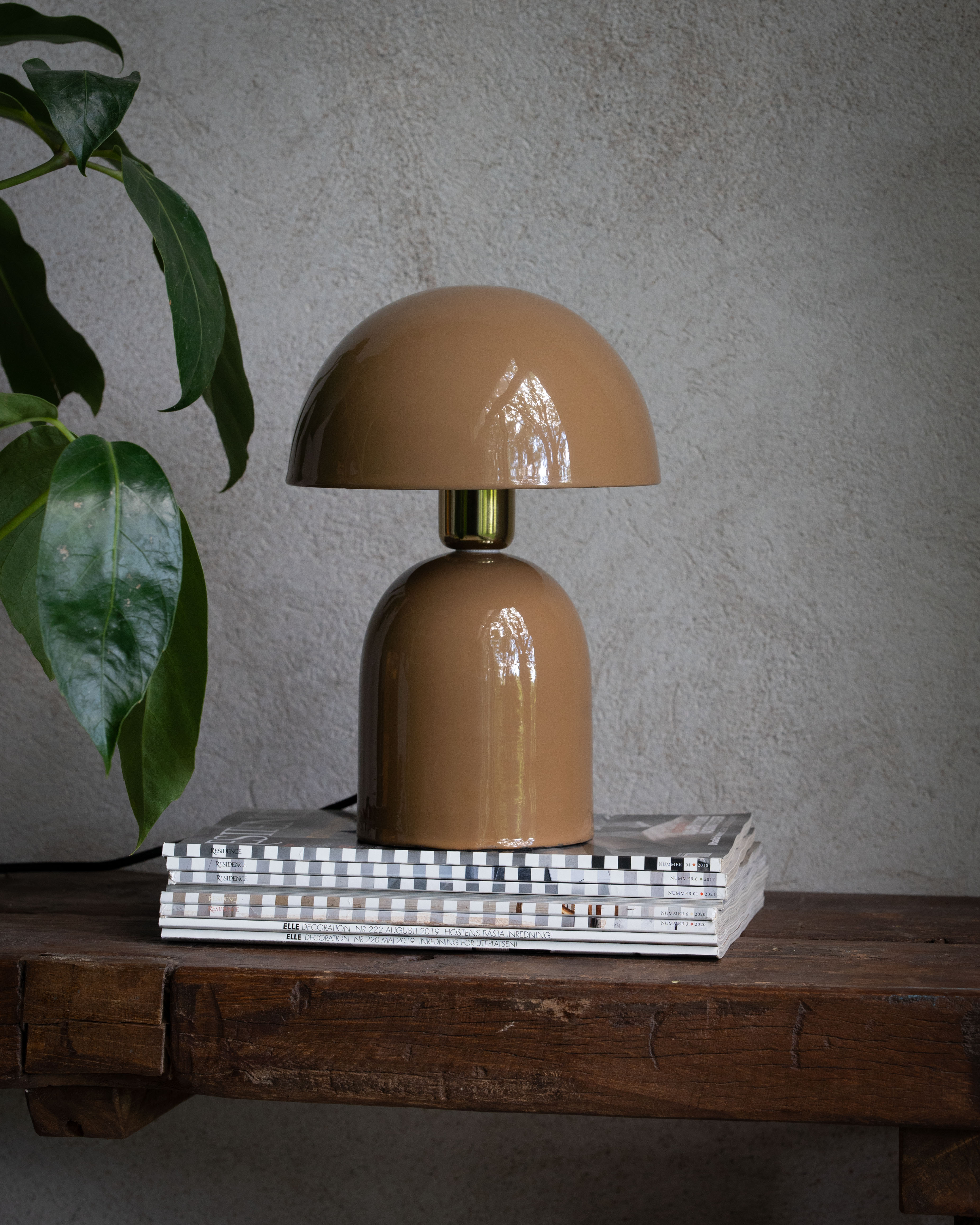 Wikholm Form Rome Bordslampa Brun 45cm