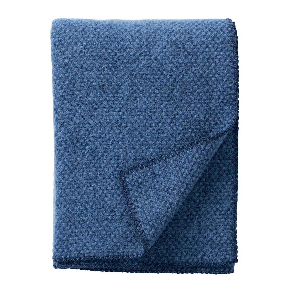 Klippan Yllefabrik - Domino Wolldecke Meeresblau - Decken