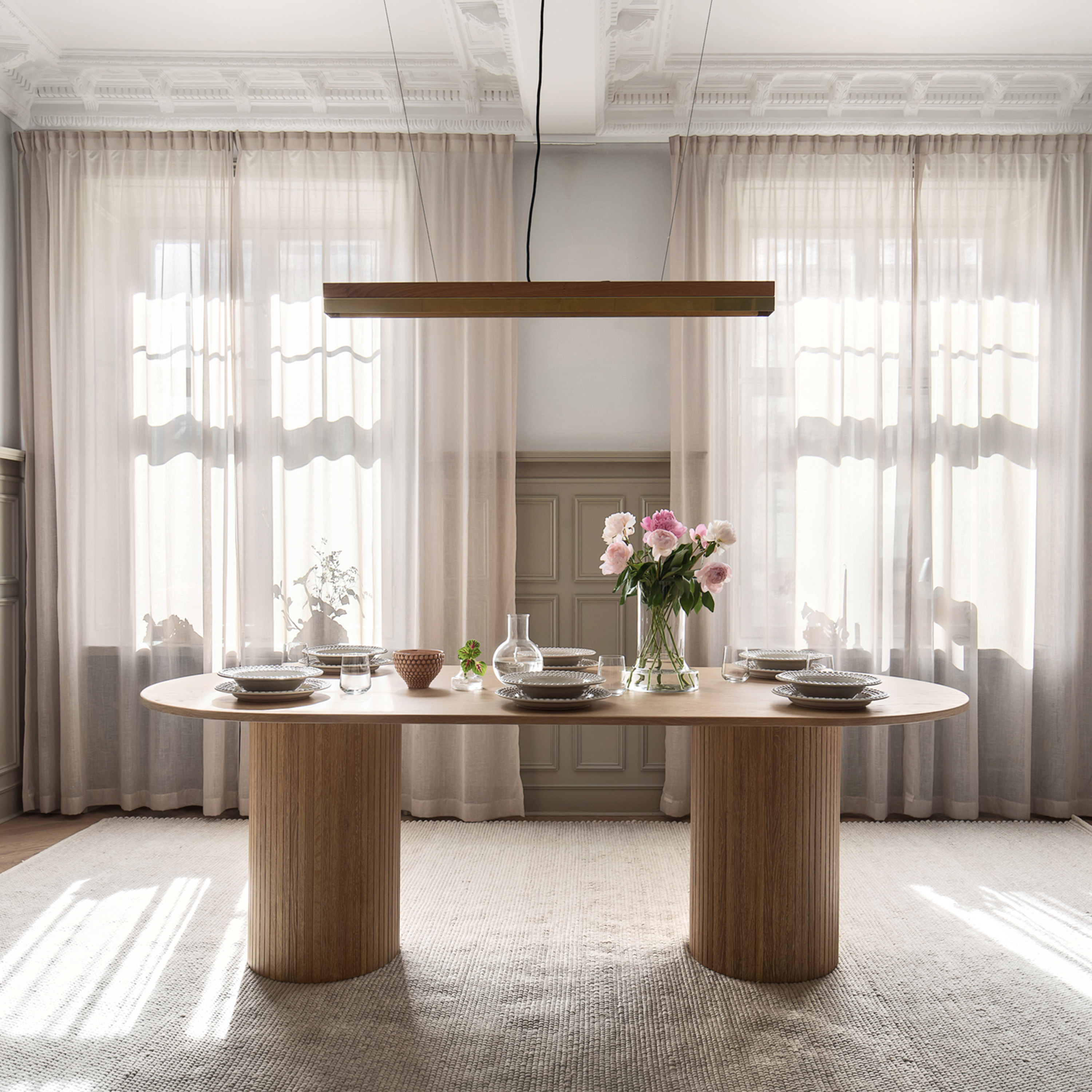 Sleepo Collection Adele Matbord Vitpigmenterad Ek 220cm