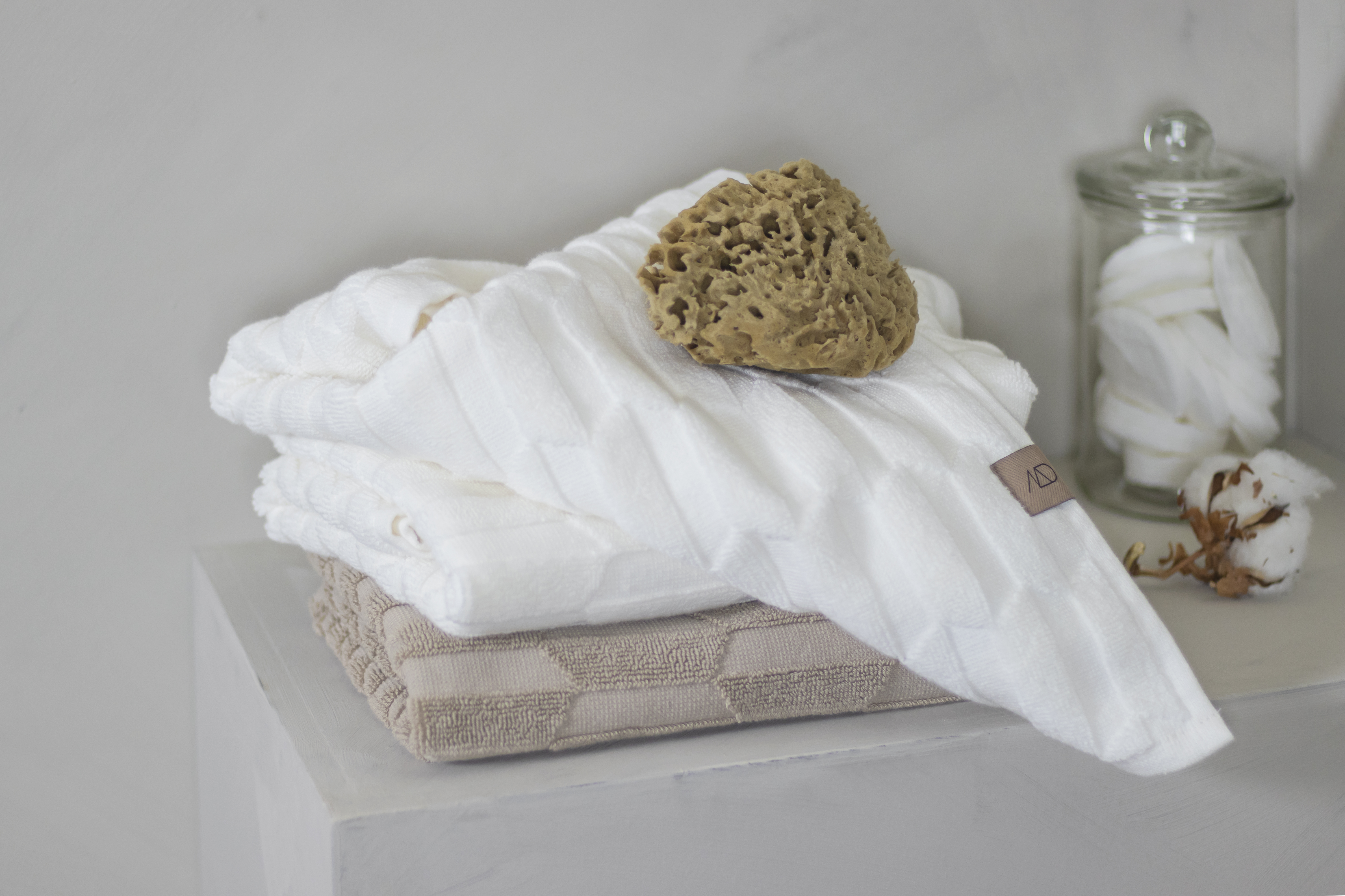 Mette Ditmer Geo Handduk Offwhite 70x133