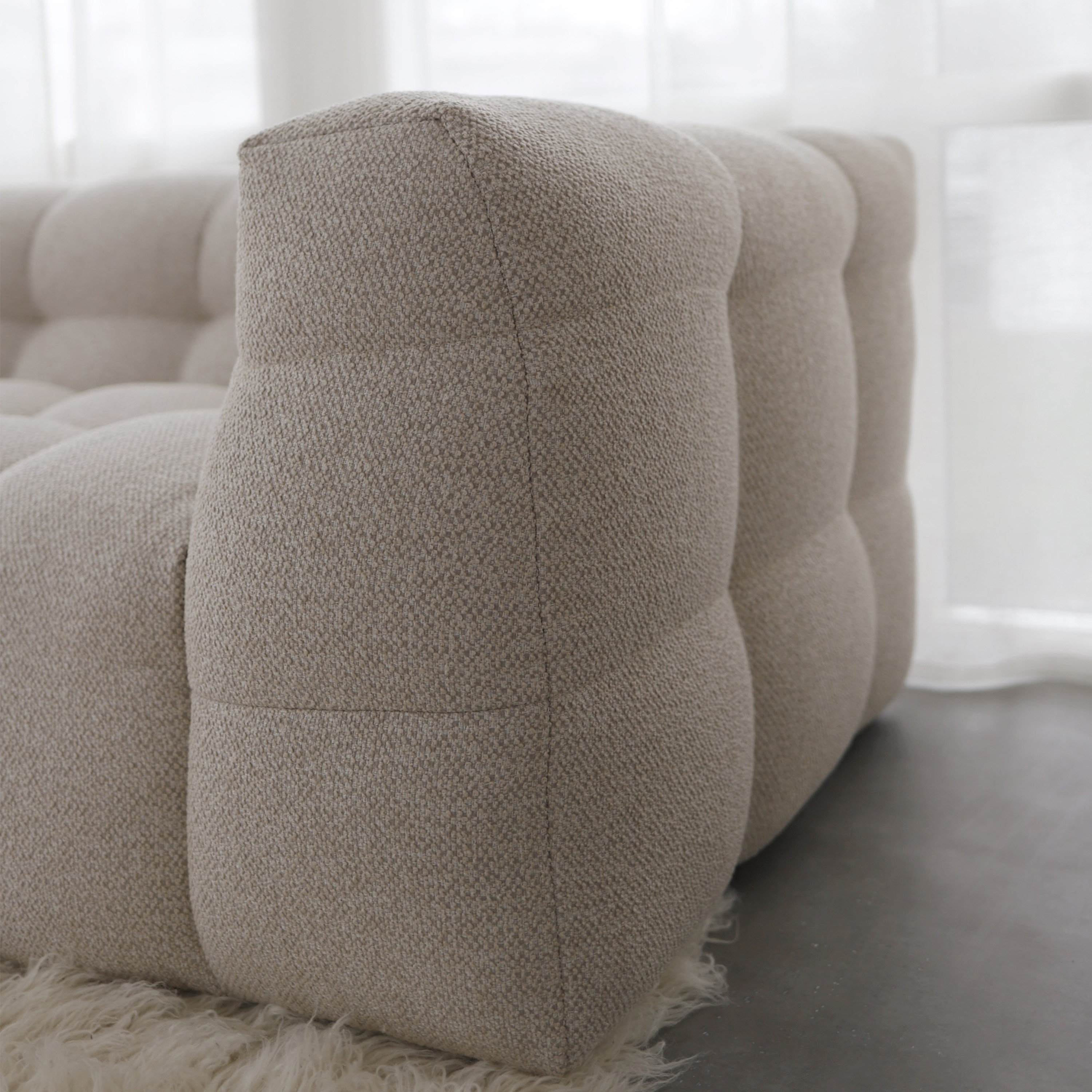 Sleepo Collection Billie 2-sits Soffa Beige Bouclé