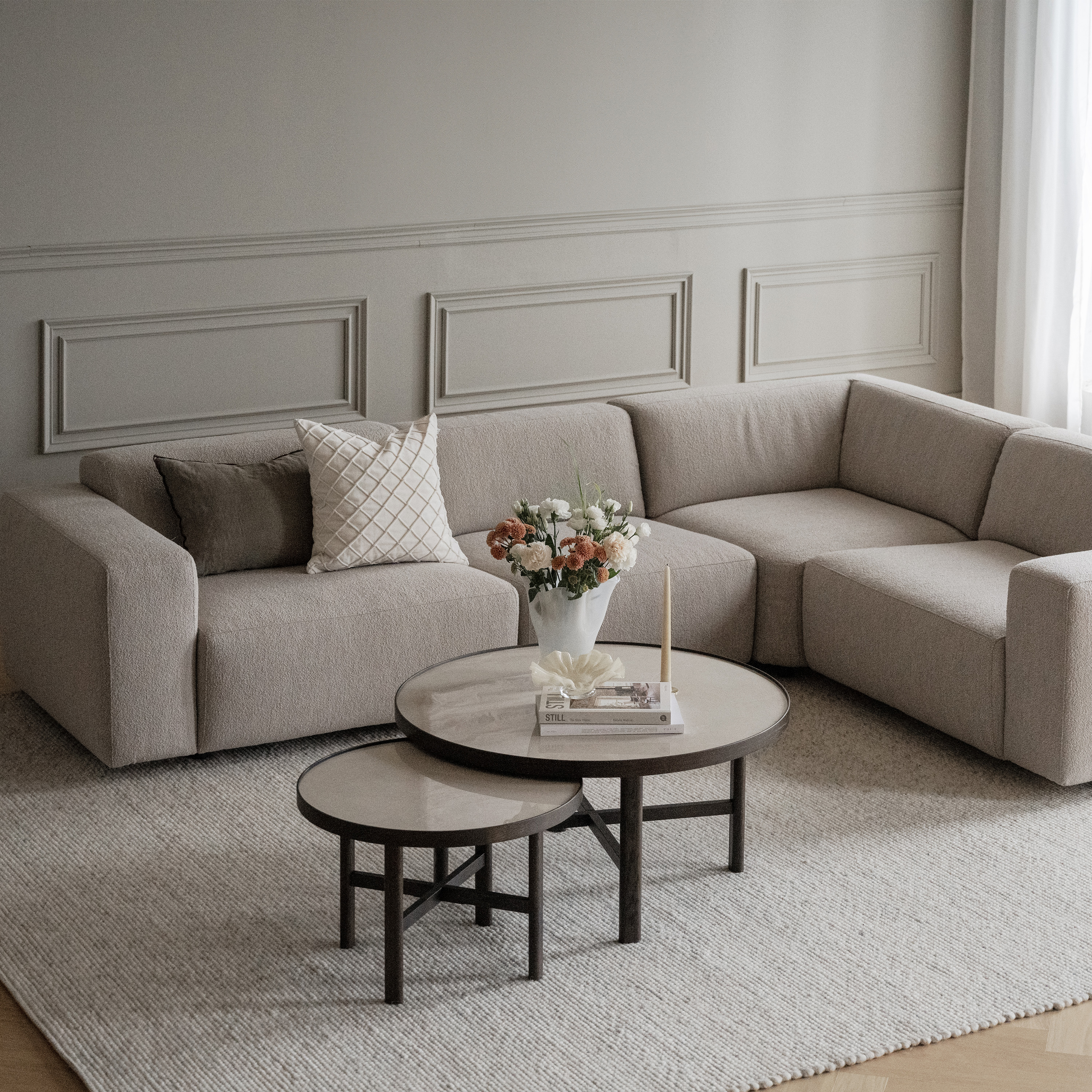 Rowico Home Marsden Couchtisch Beige/Braun Ø90