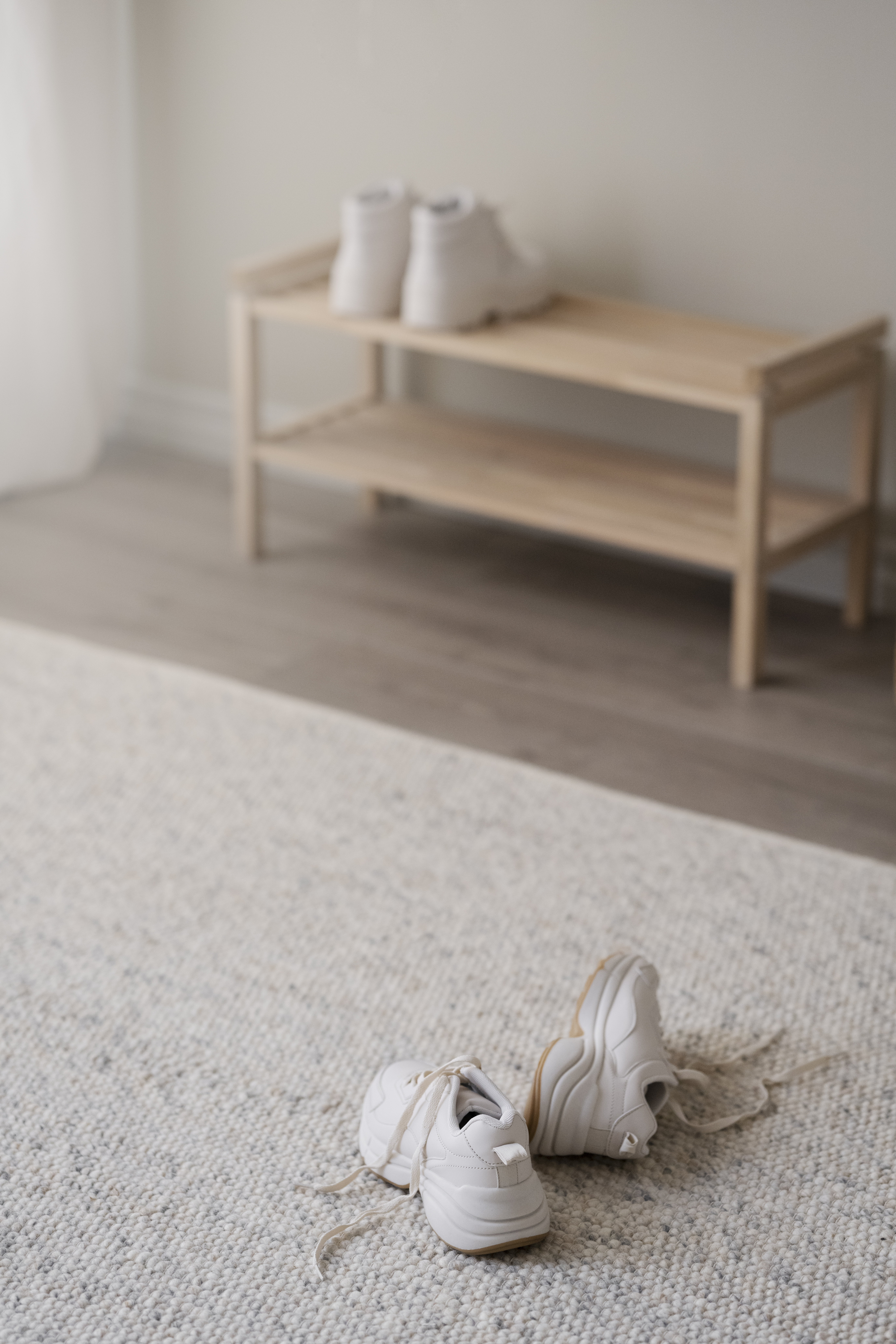 Rowico Home Confetti Skohylla Vitpigmenterad 80cm