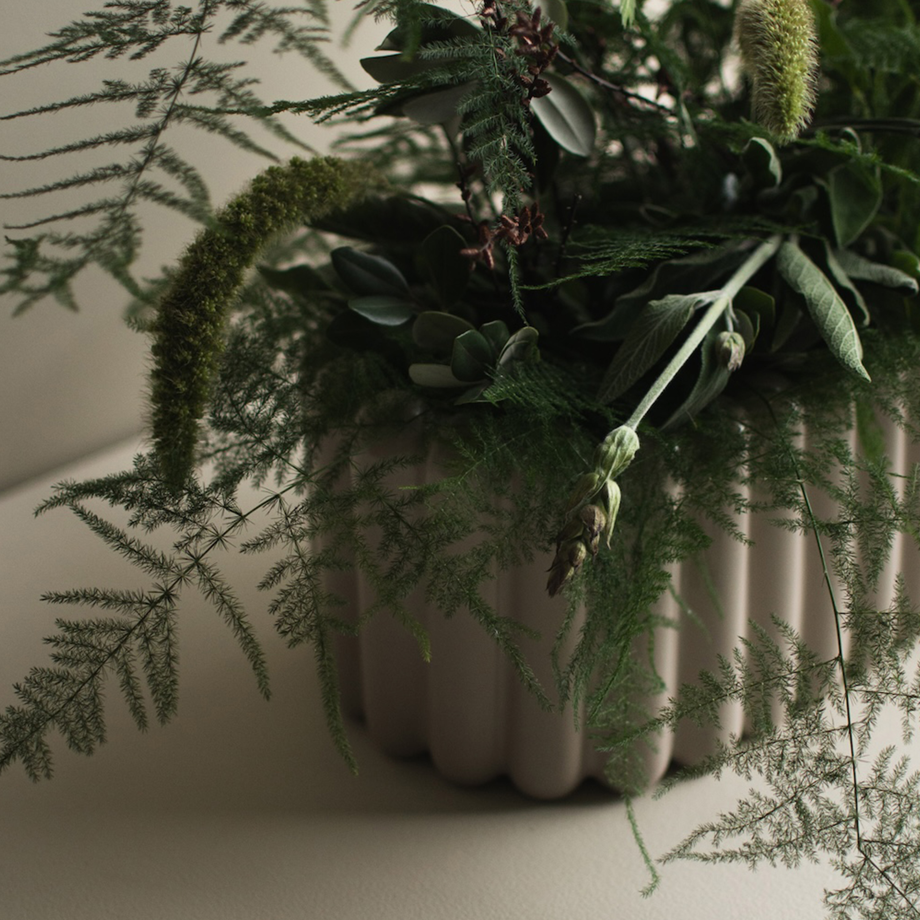 DBKD Mist Oval Kruka Shiny Mole Large